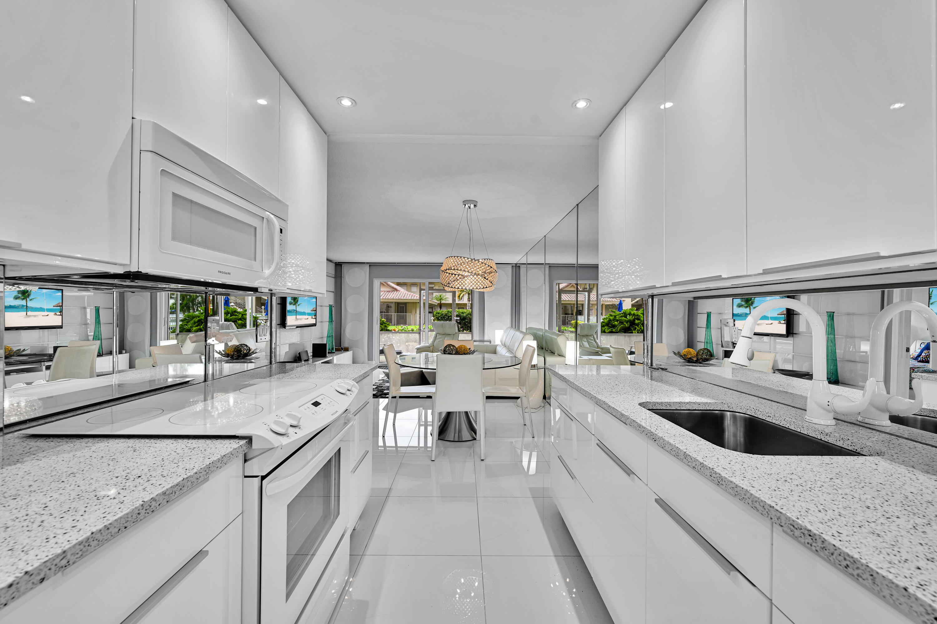 2600 Diana Drive