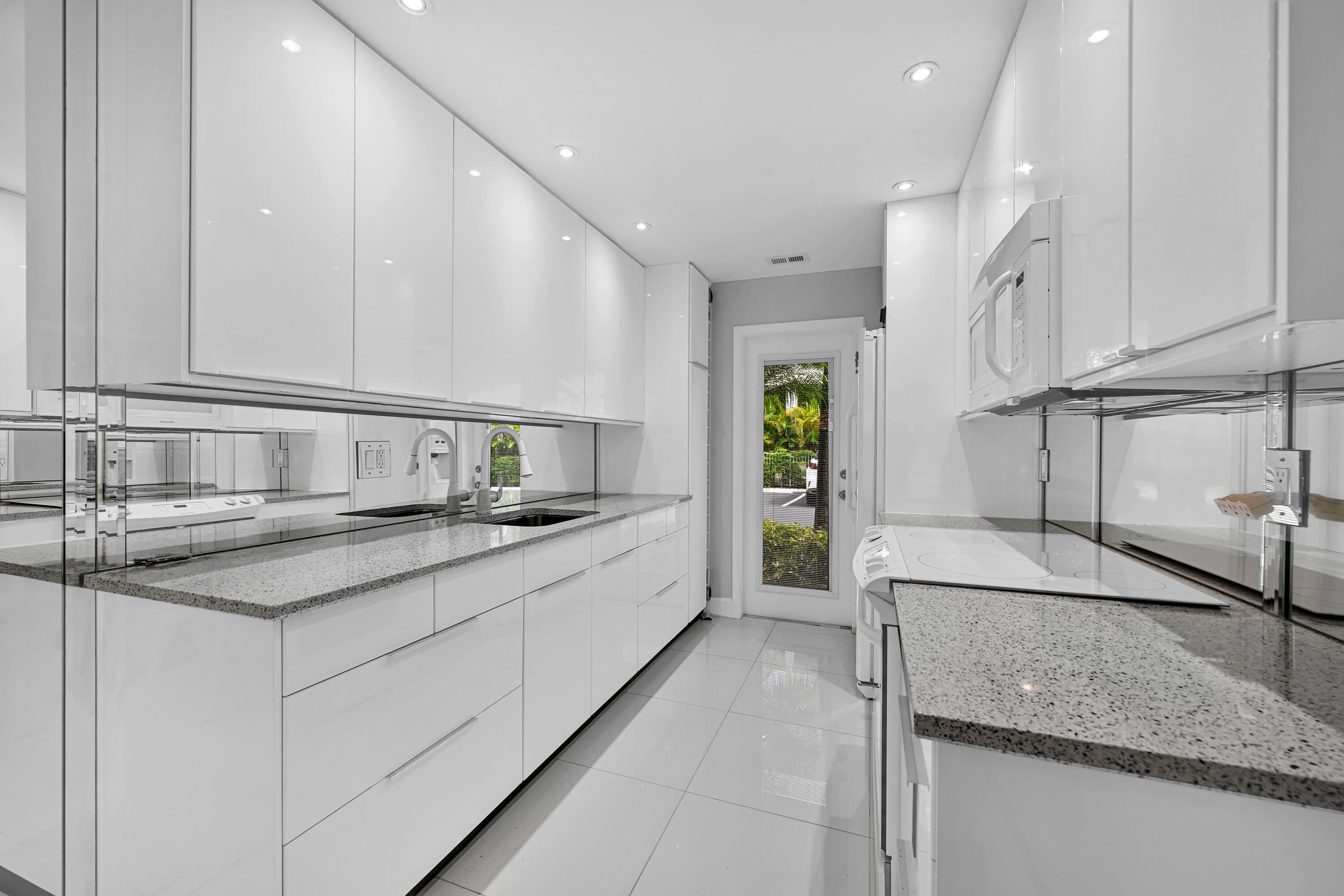 2600 Diana Drive