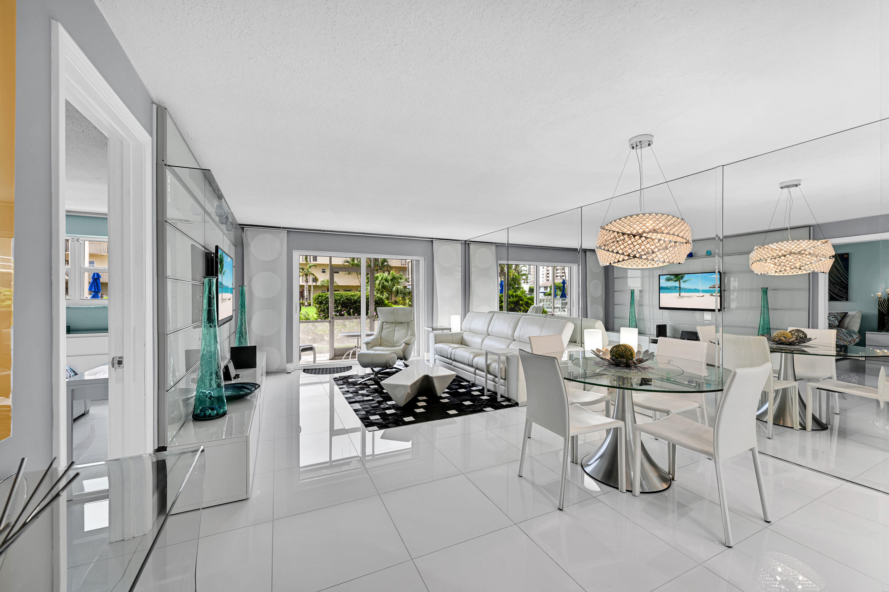 2600 Diana Drive