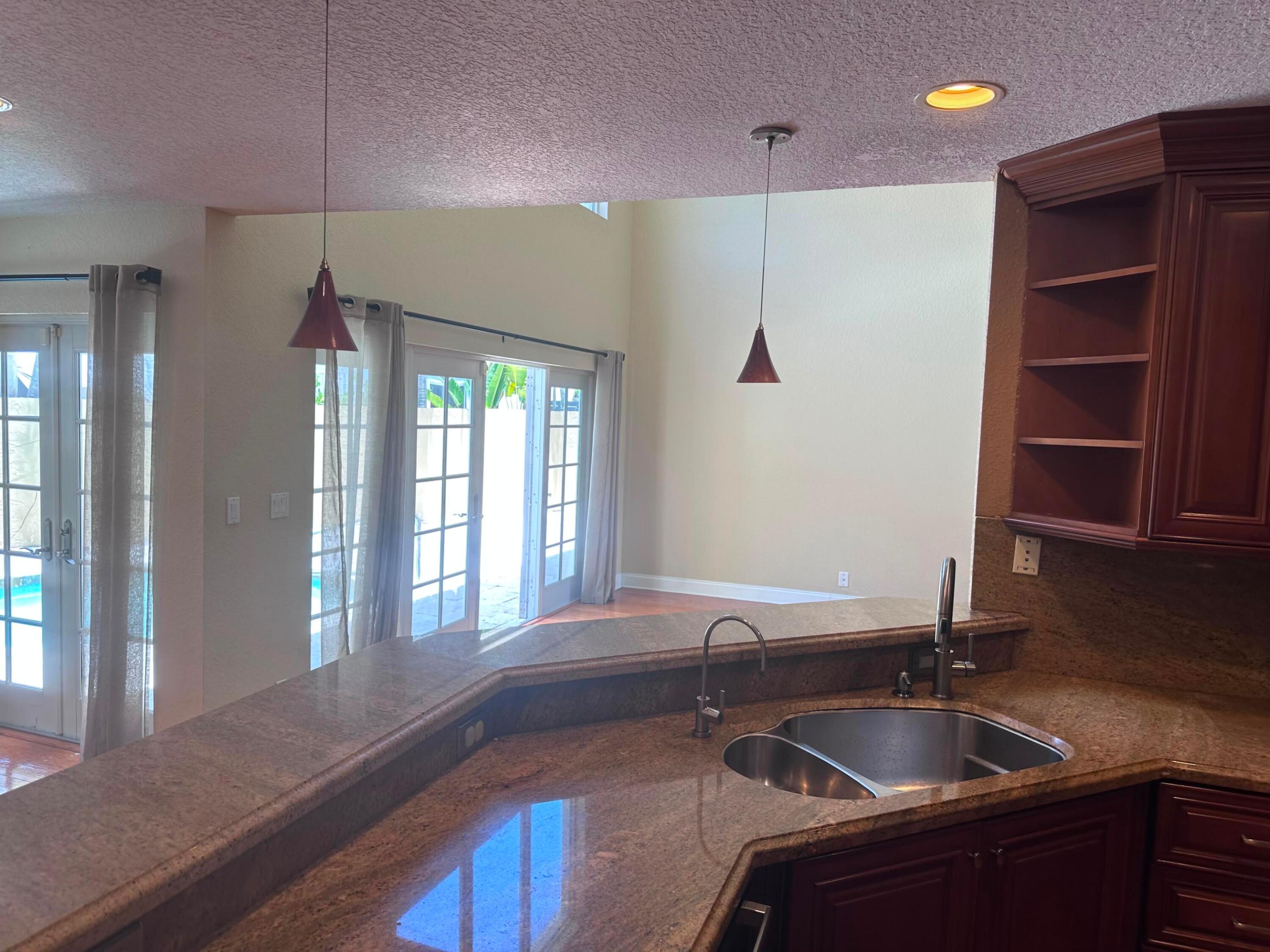10627 WHEELHOUSE Circle