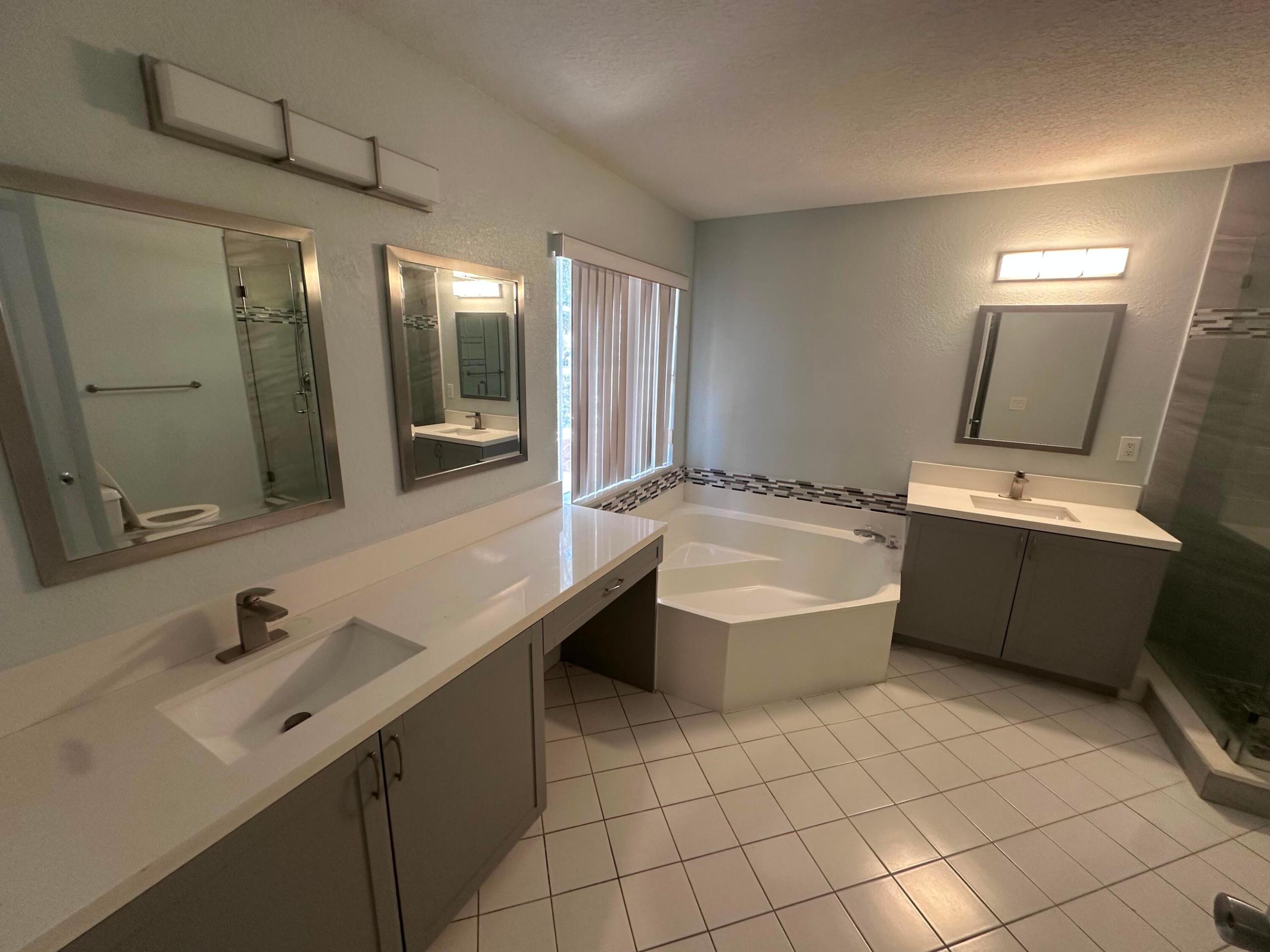 10627 WHEELHOUSE Circle