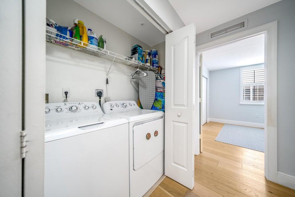 250 NE 3rd Avenue 1502