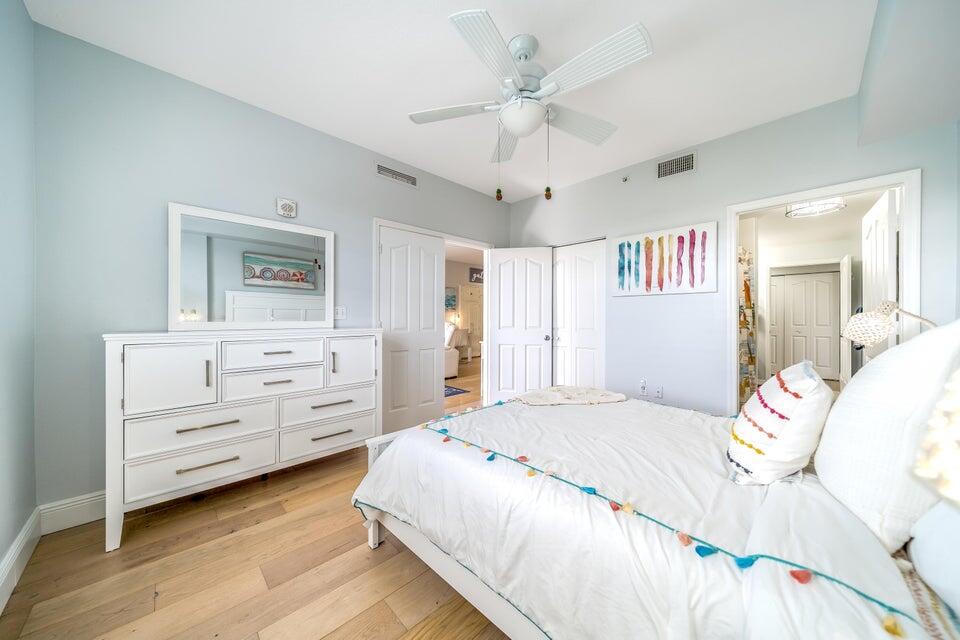 250 NE 3rd Avenue 1502