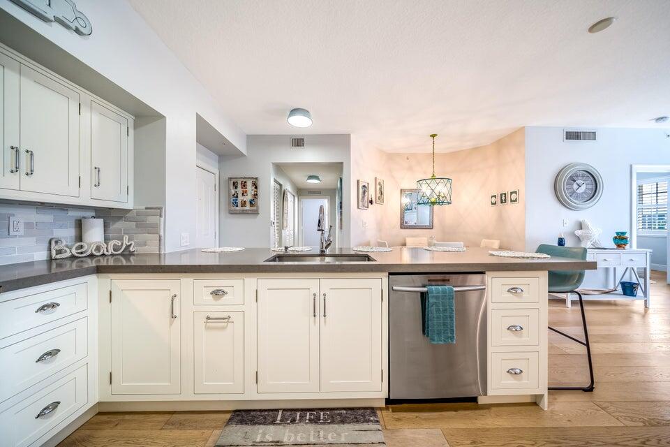 250 NE 3rd Avenue 1502