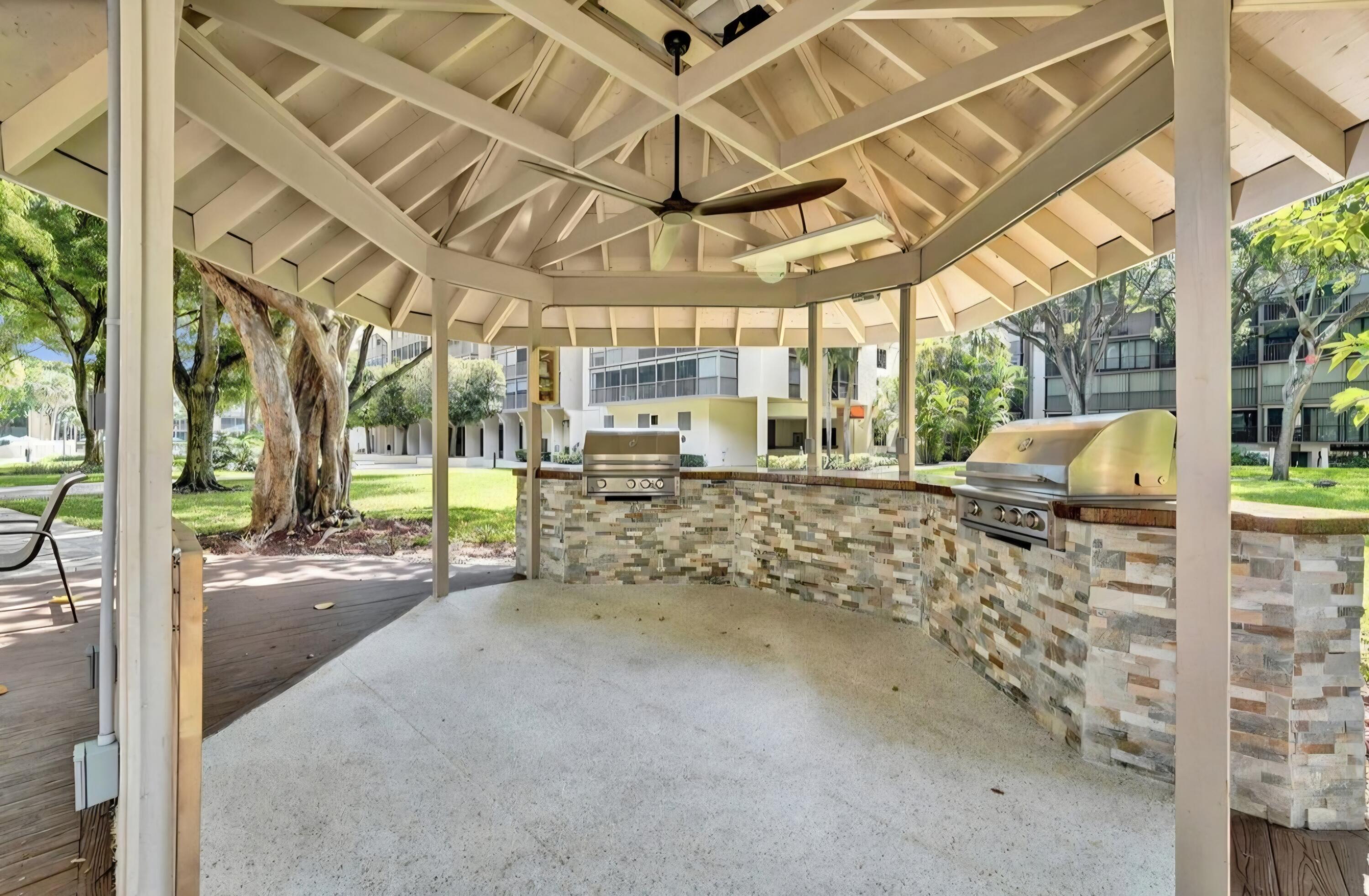 2800 N 46TH Avenue A404