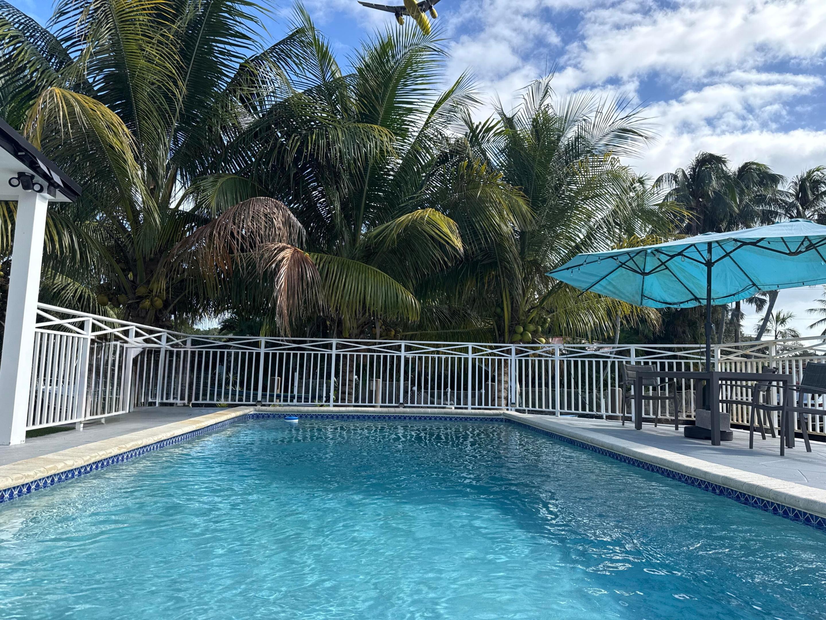 4540 SW 28TH Terrace