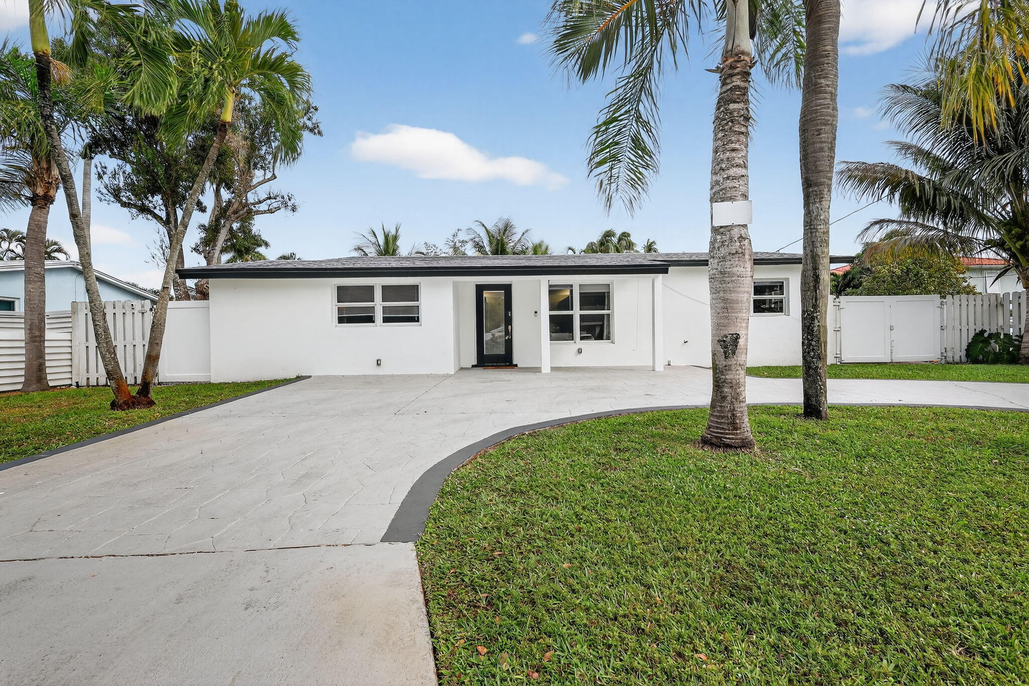 4540 SW 28TH Terrace