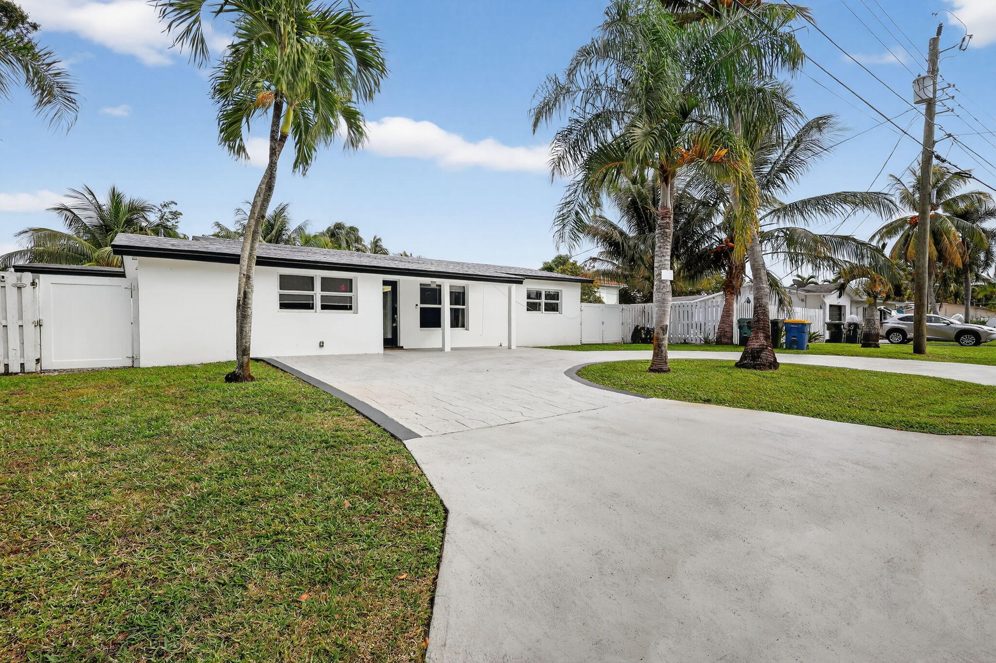 4540 SW 28TH Terrace