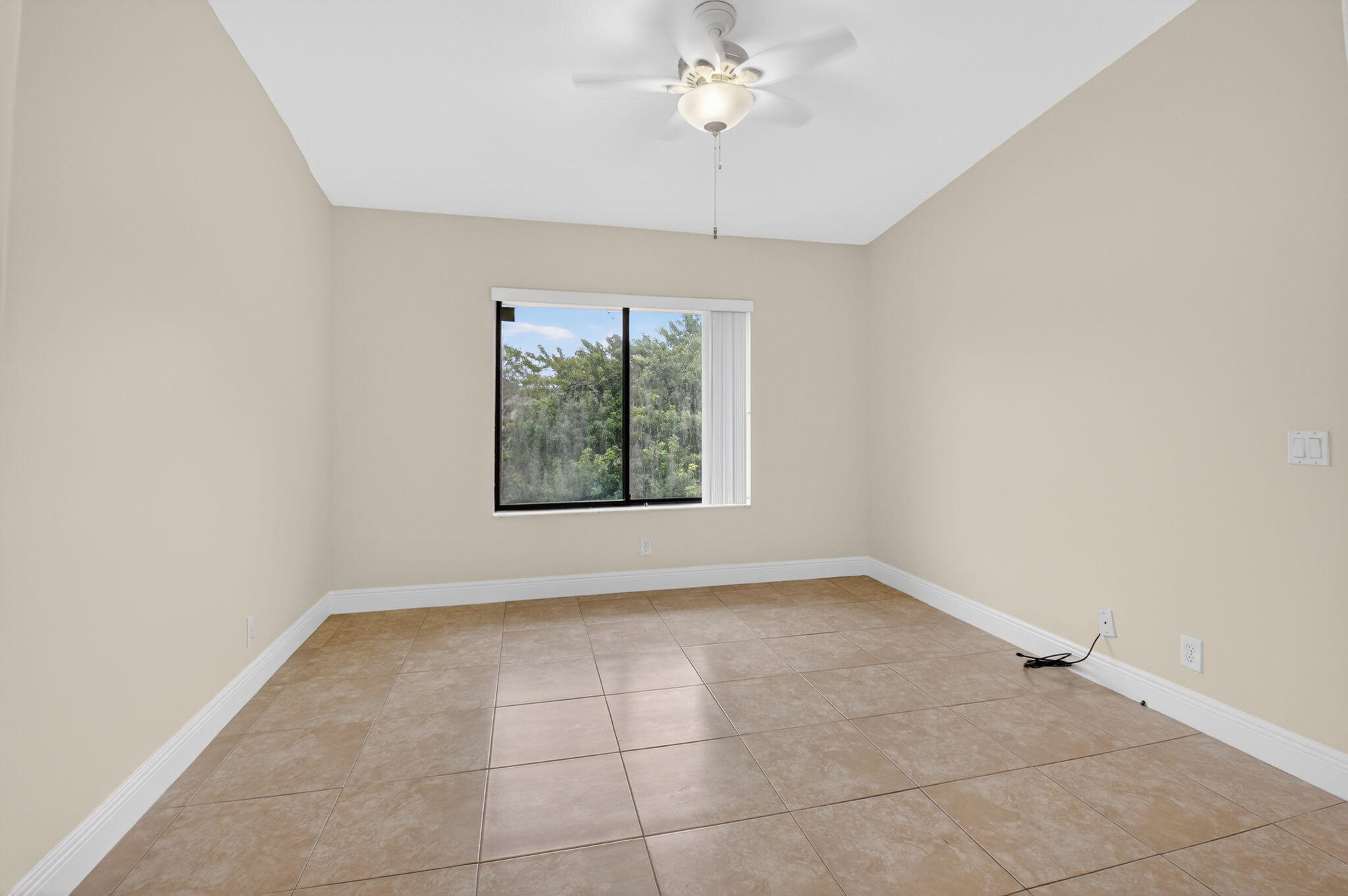21943 REMSEN Terrace 207