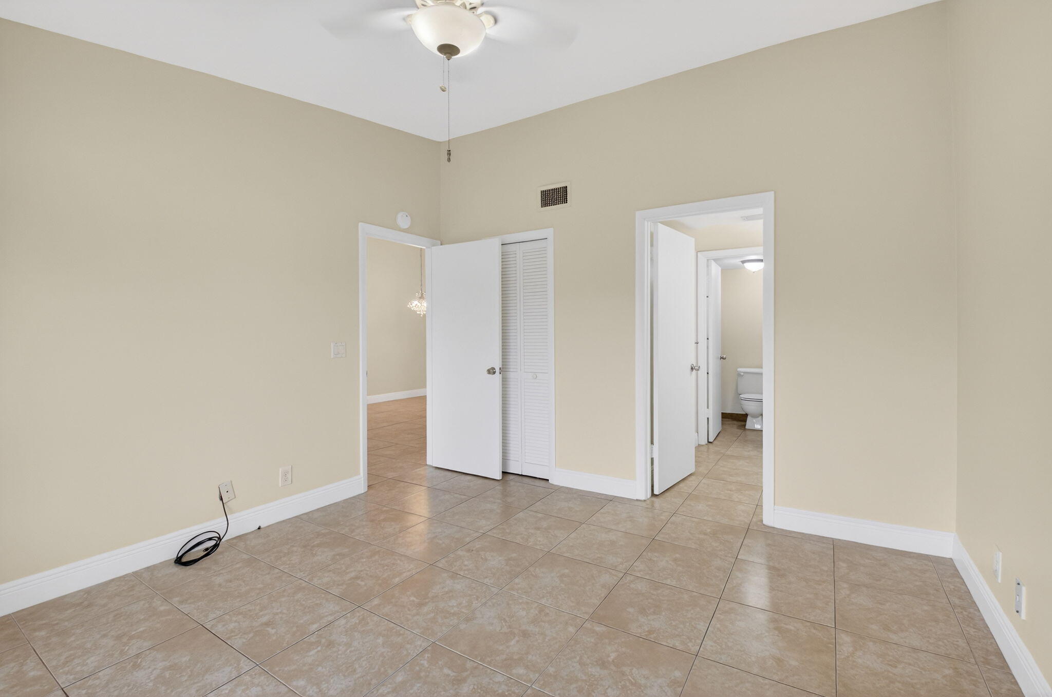 21943 REMSEN Terrace 207