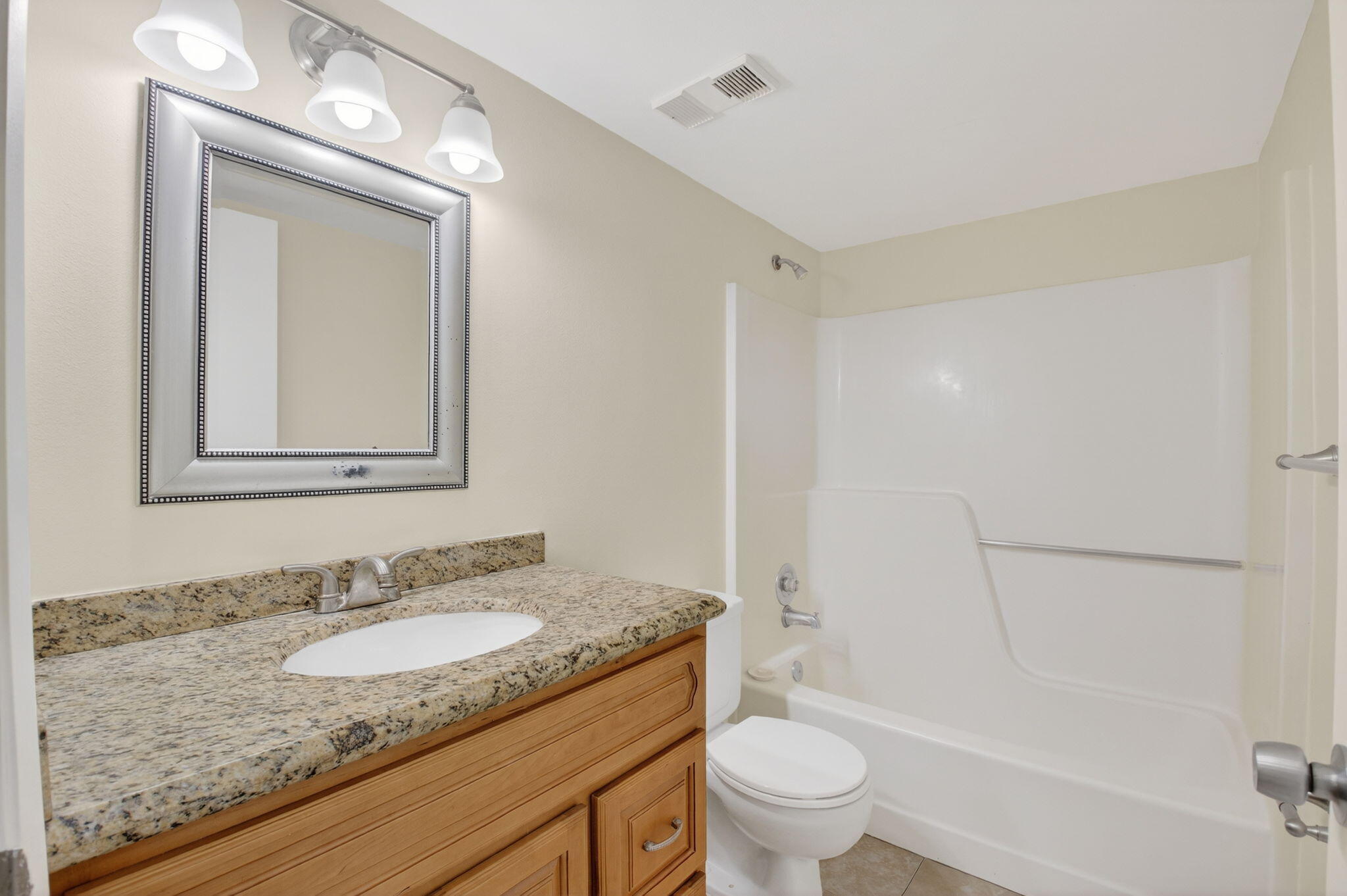 21943 REMSEN Terrace 207