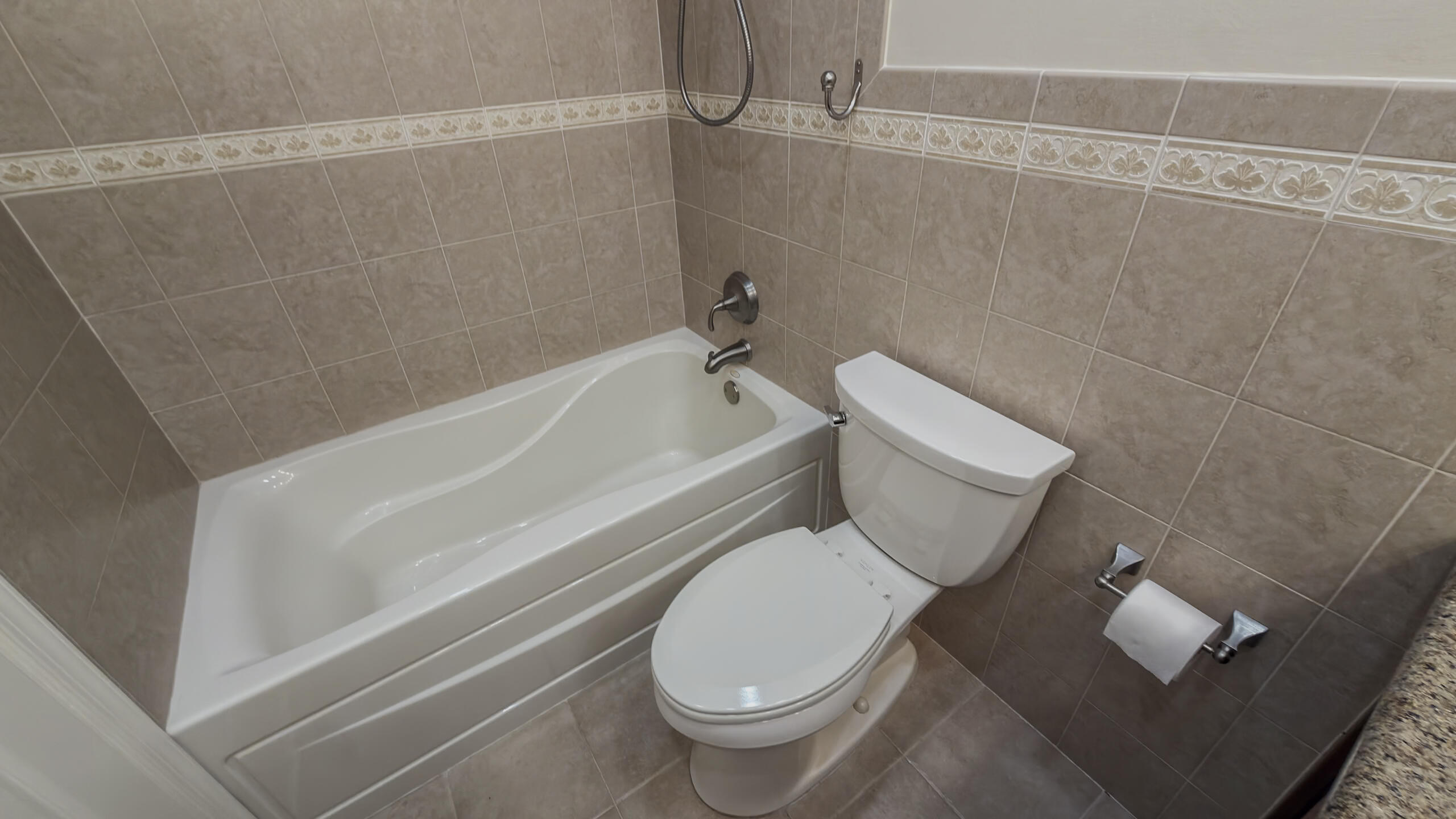 5263 COPPERLEAF Circle