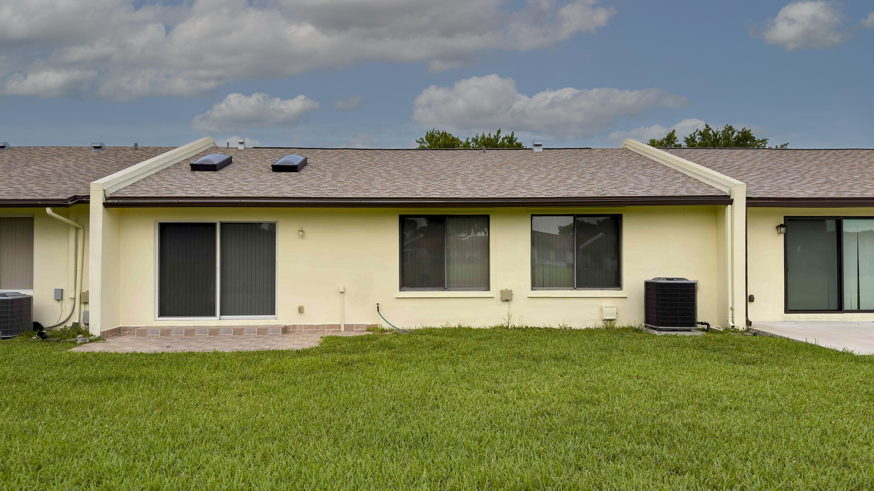 5263 COPPERLEAF Circle