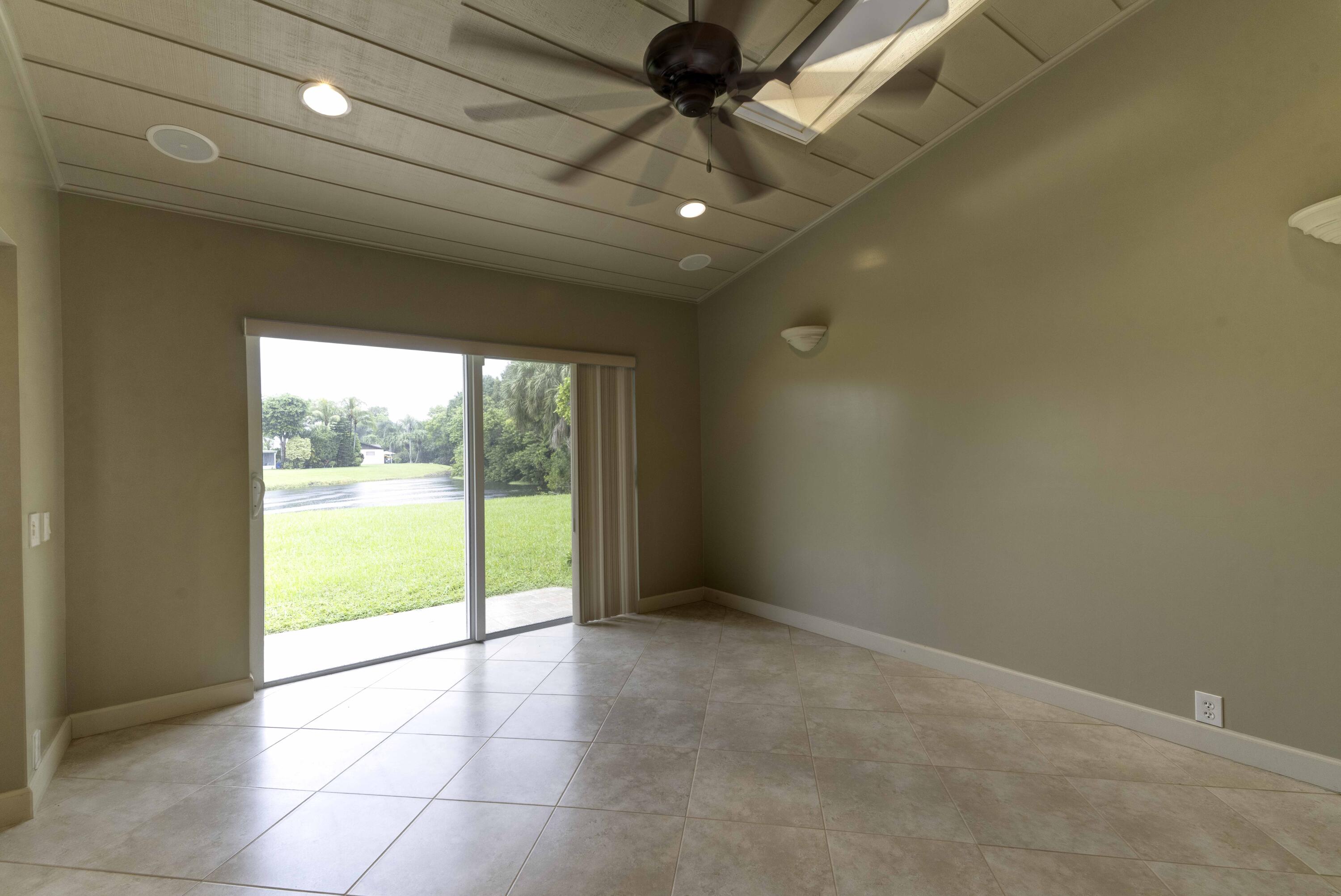 5263 COPPERLEAF Circle