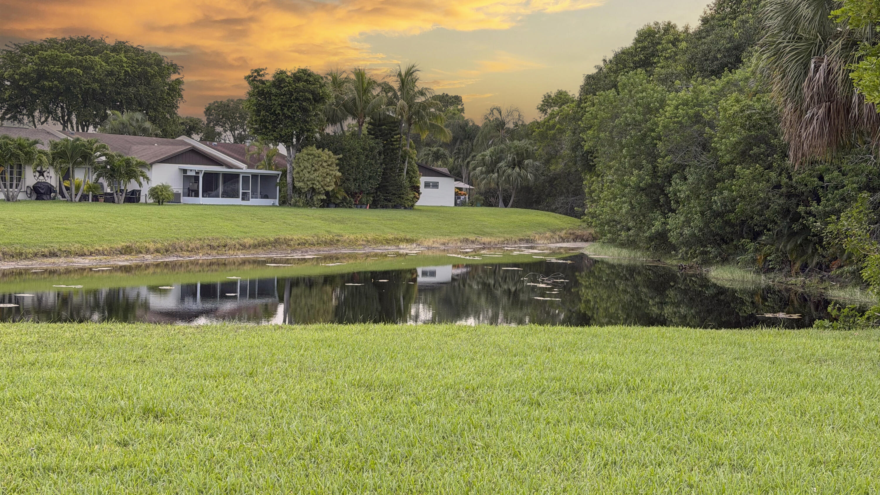 5263 COPPERLEAF Circle