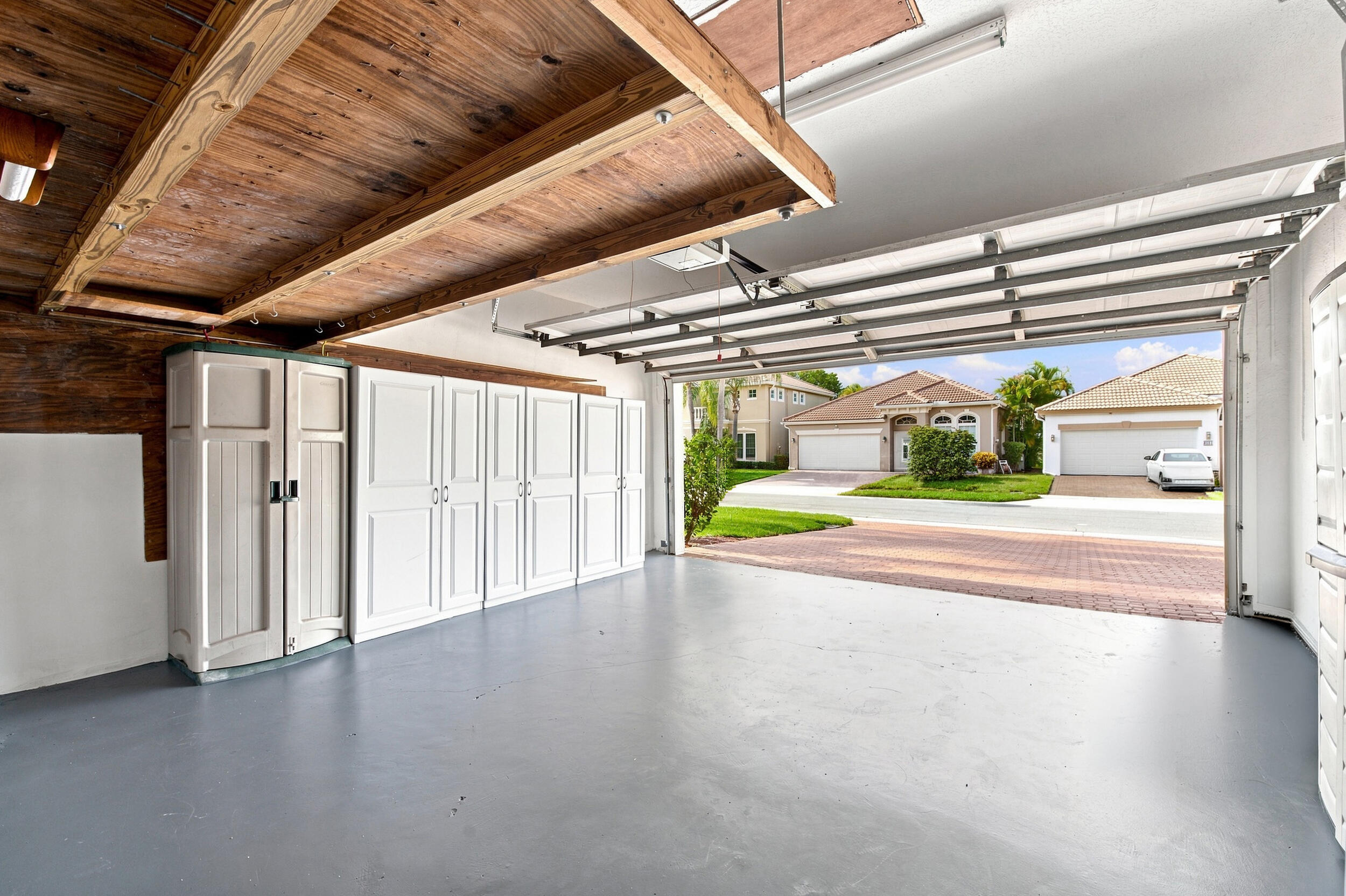 8552 VIA GIARDINO