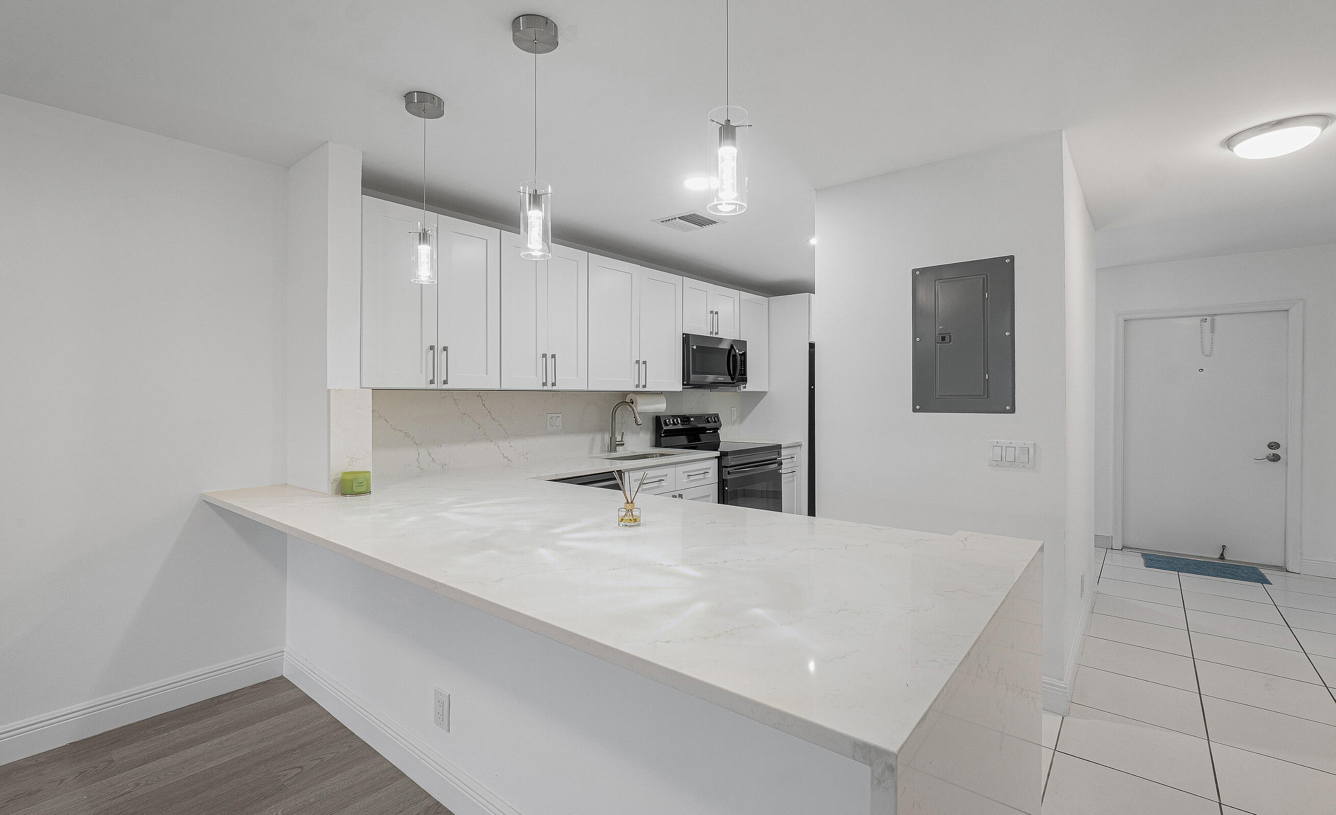 2830 SW 13th Street 101