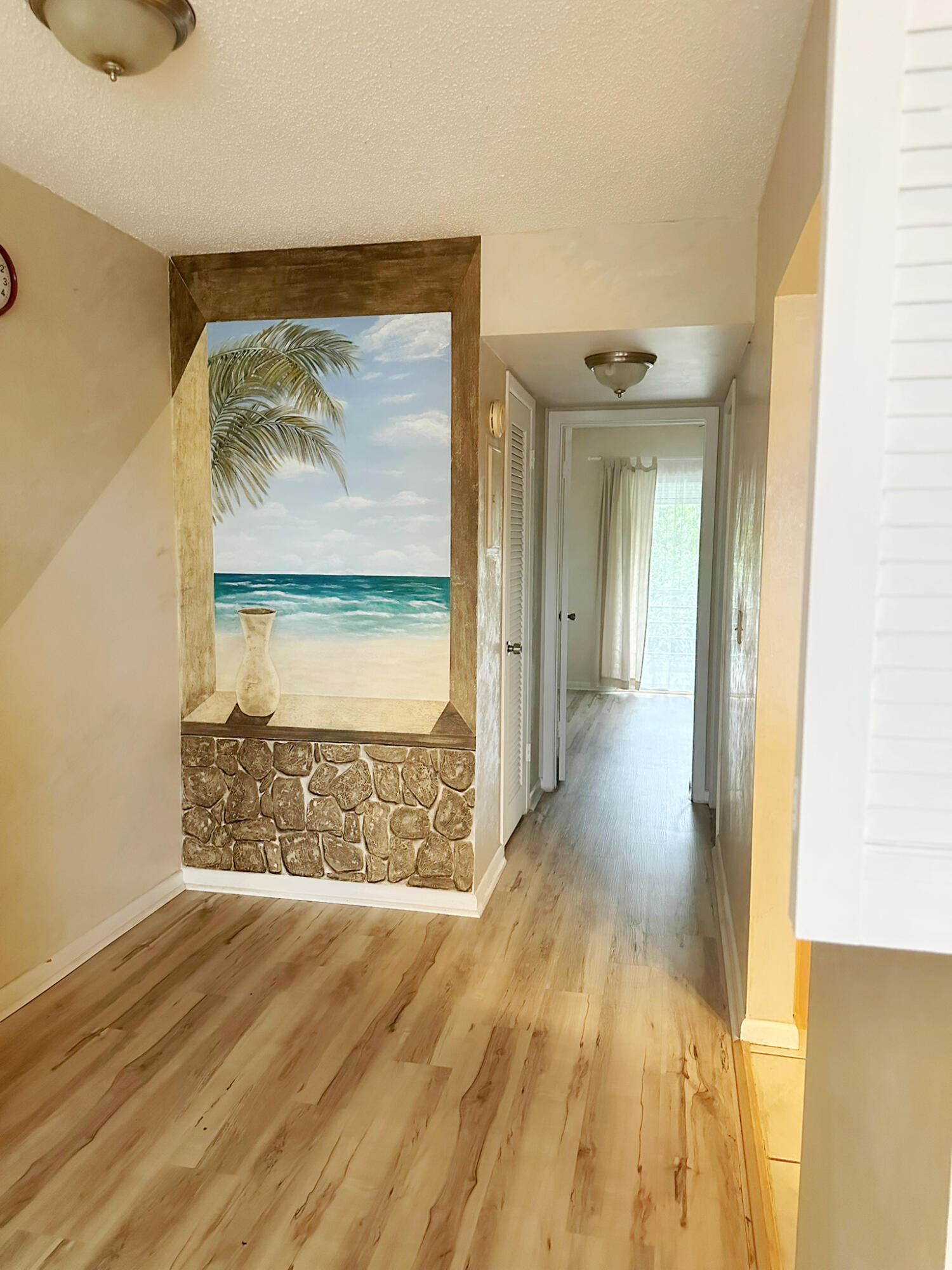 161 VENTNOR J Drive 161