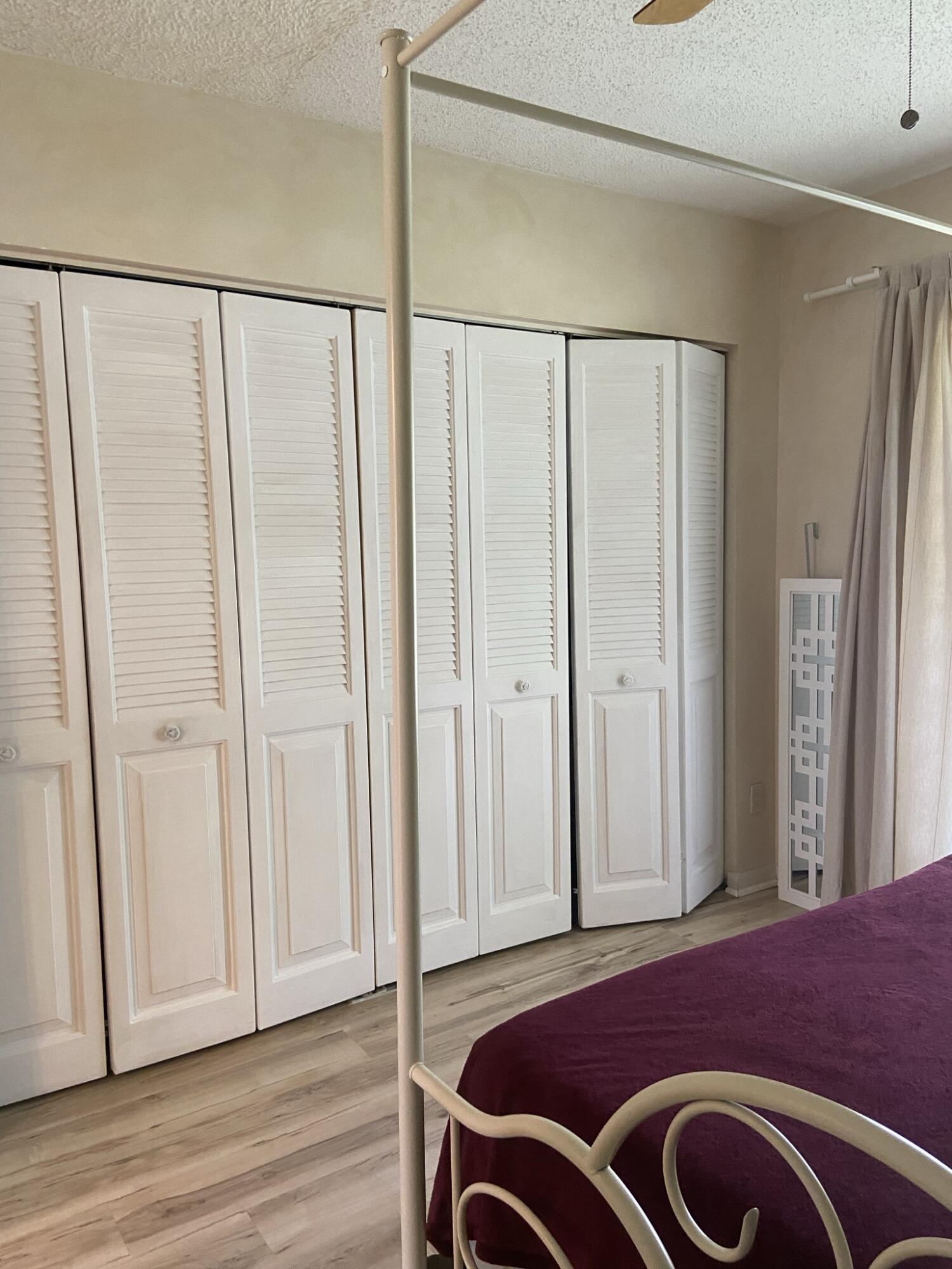 161 VENTNOR J Drive 161