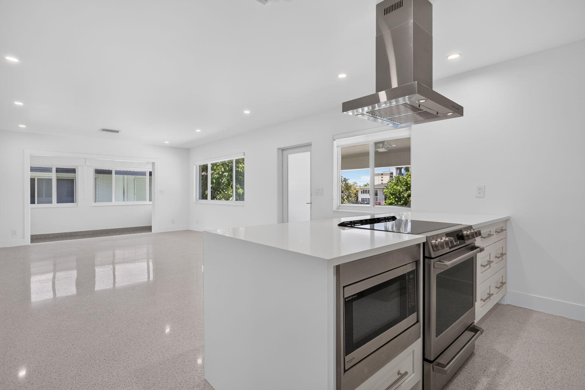 3216 Colony Club Road 2