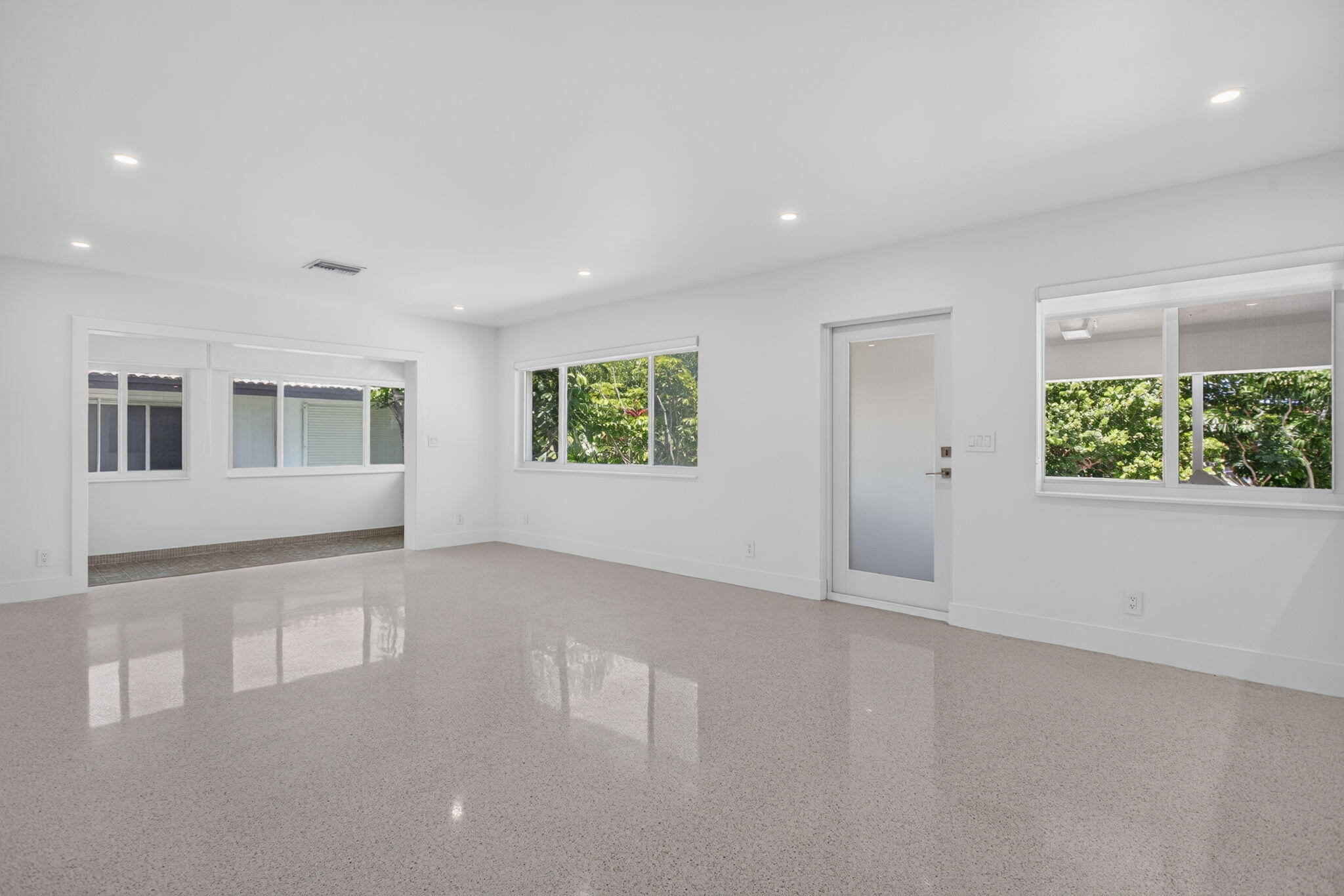 3216 Colony Club Road 2