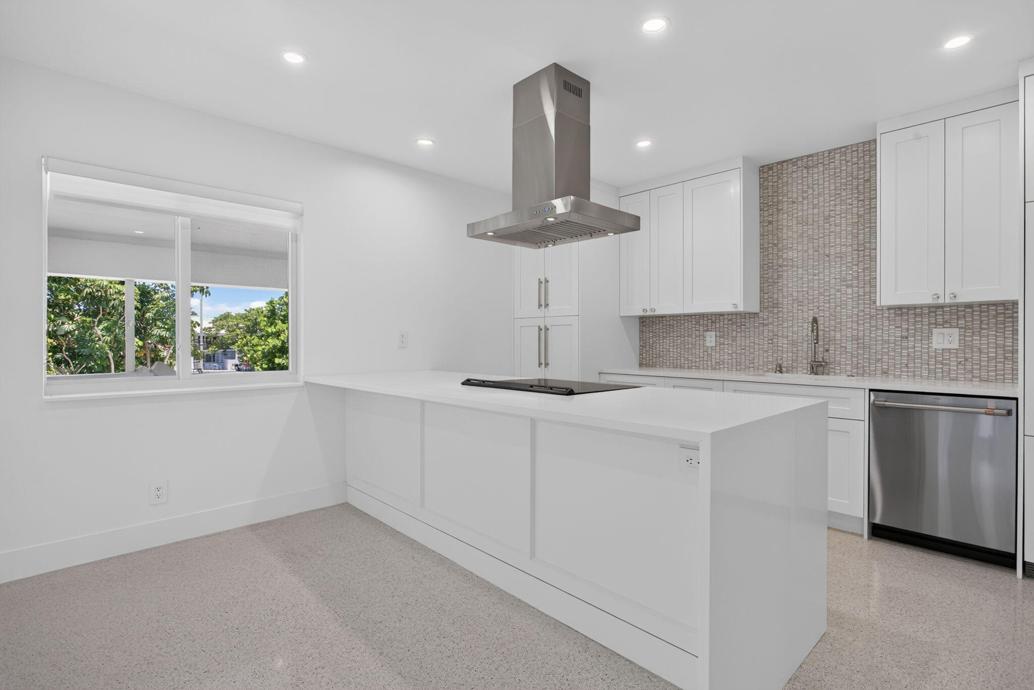 3216 Colony Club Road 2