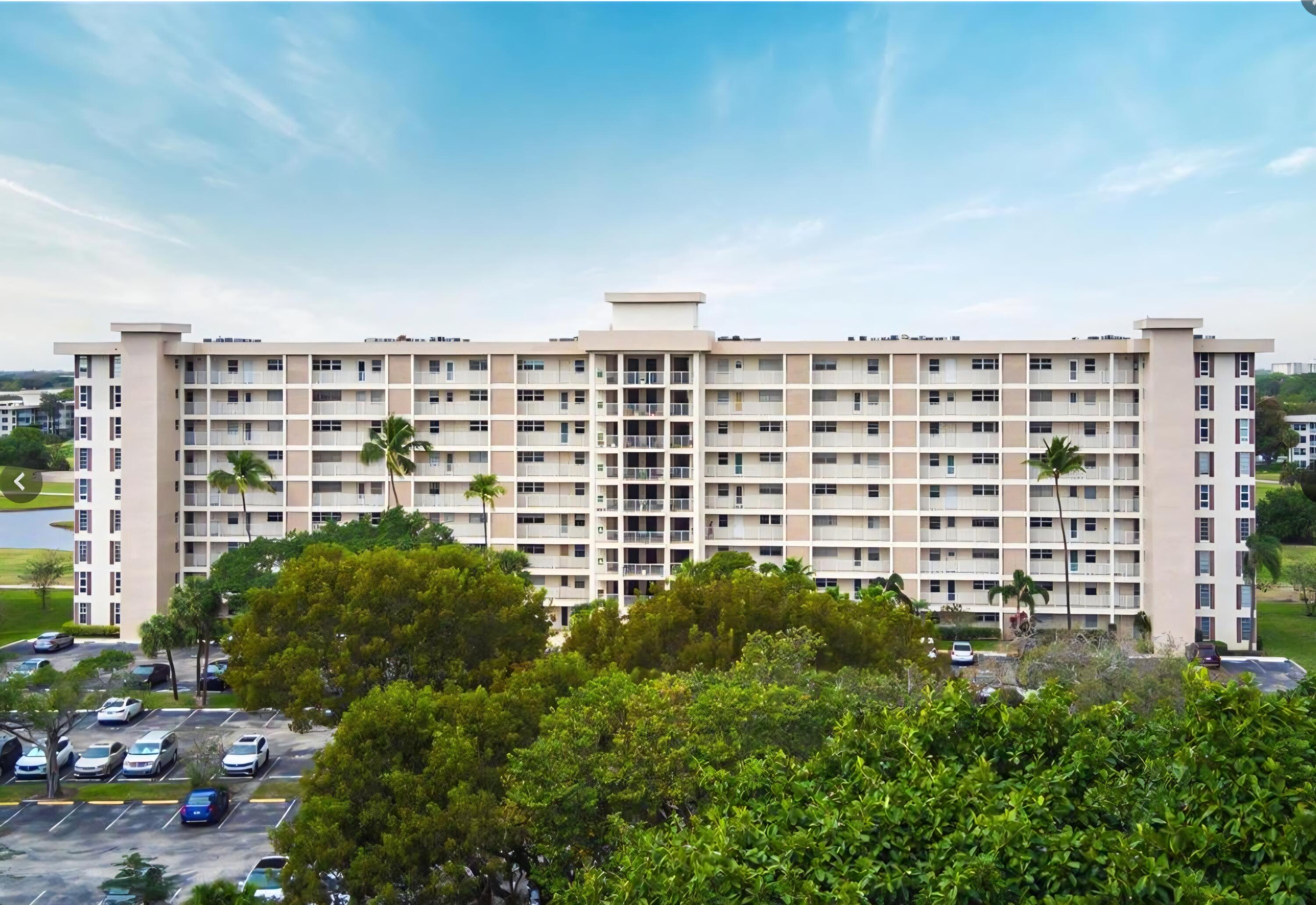 2671 S COURSE Drive S 908