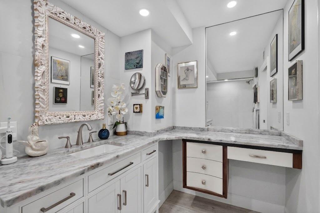 1 Harbourside Drive 3403