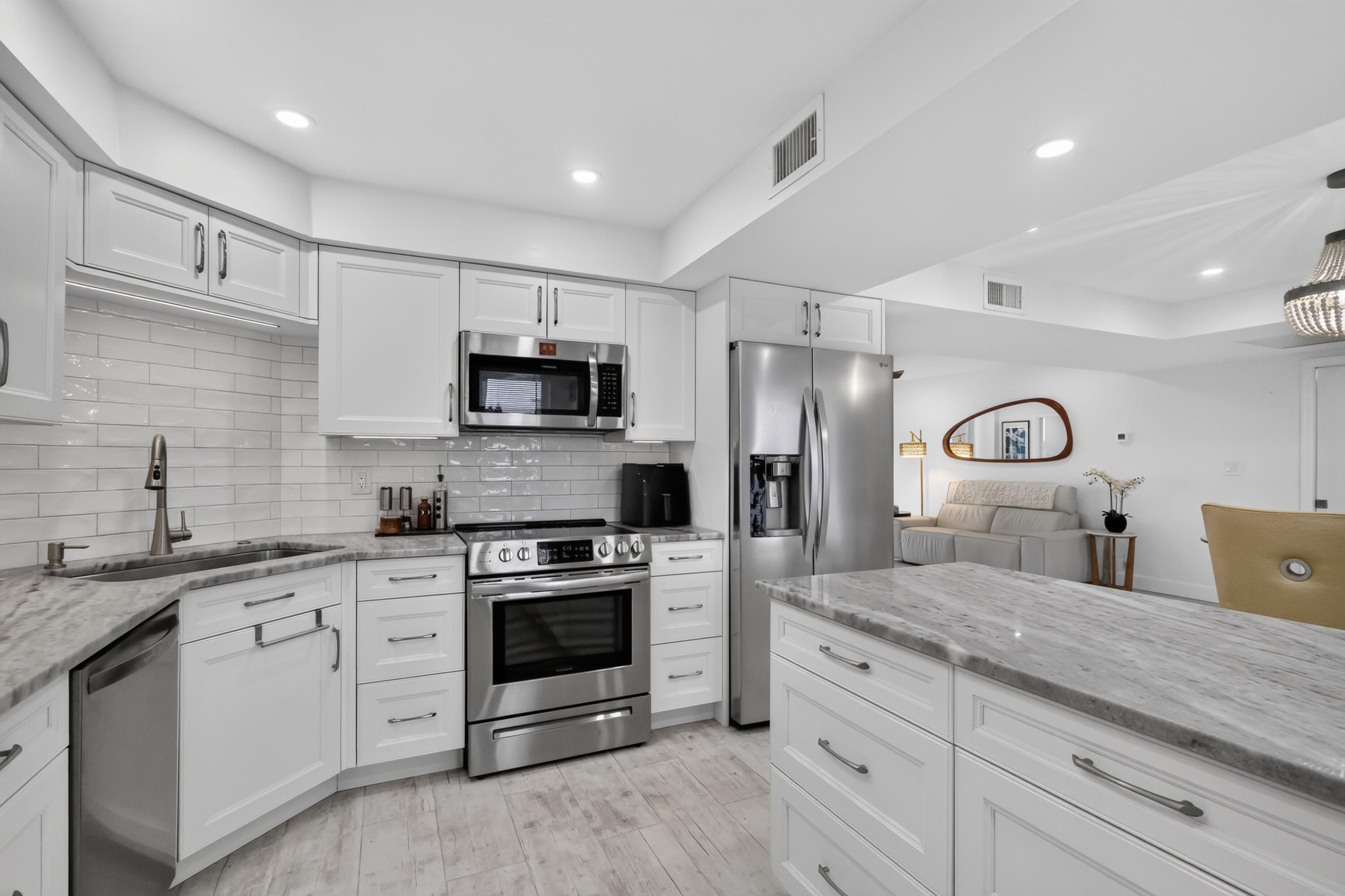 1 Harbourside Drive 3403