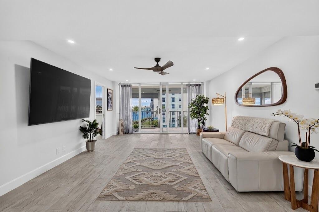 1 Harbourside Drive 3403