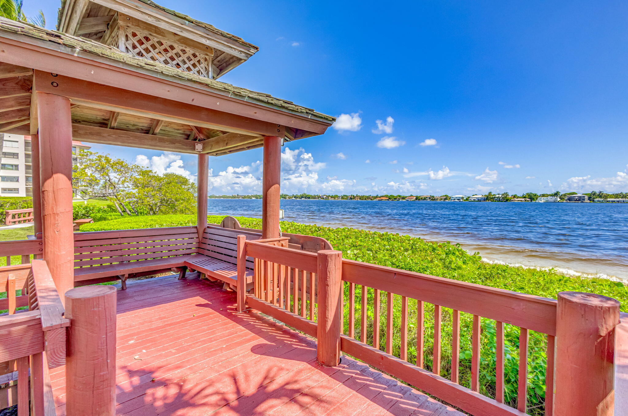 103 Half Moon Circle H1