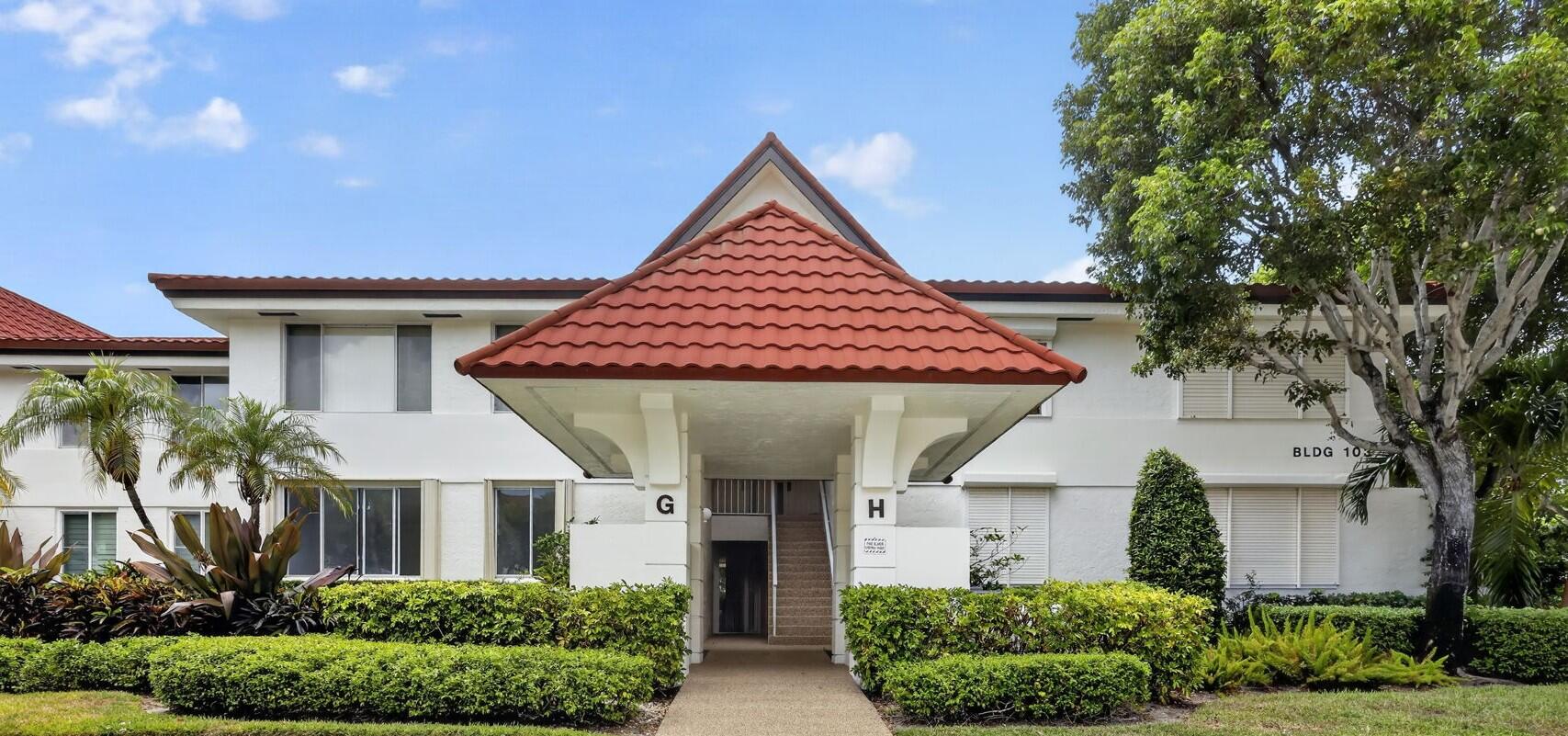 103 Half Moon Circle H1