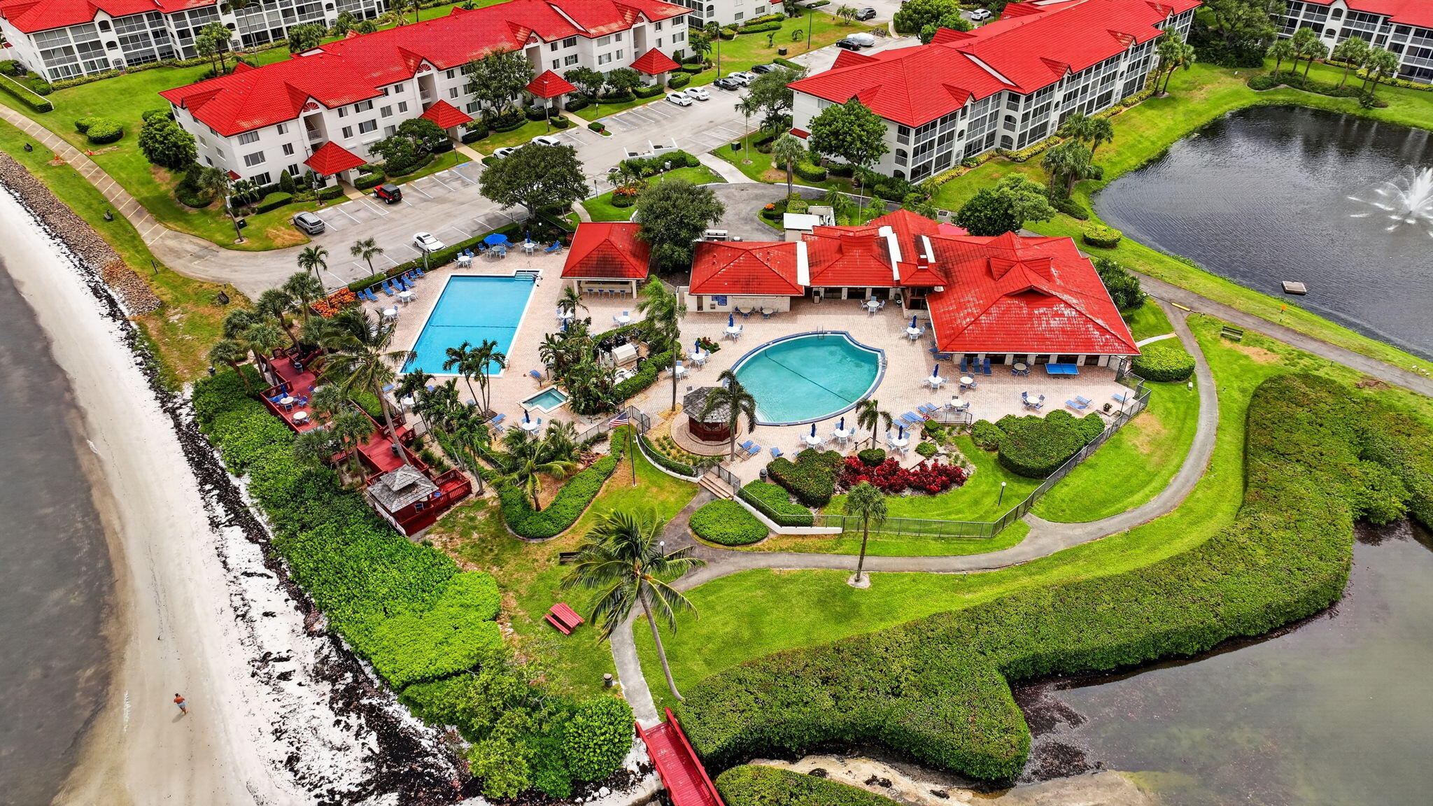 103 Half Moon Circle H1