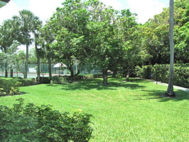 103 Half Moon Circle H1