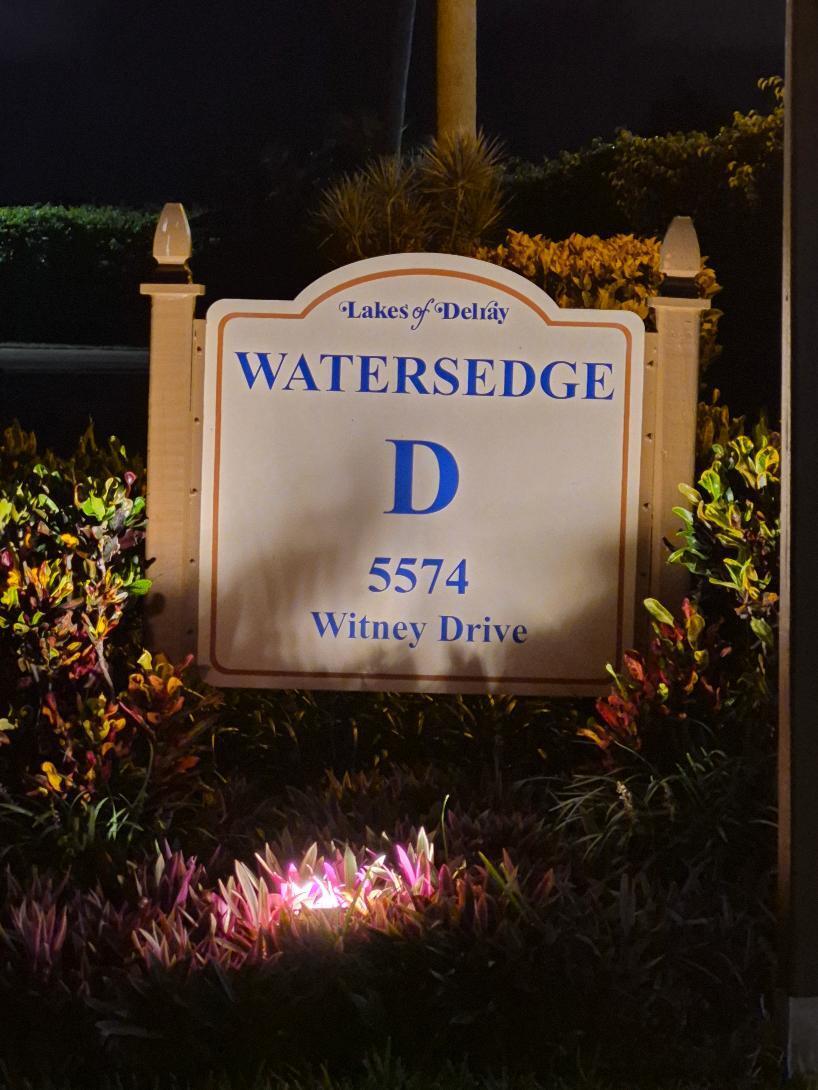 5574 Witney Drive 206