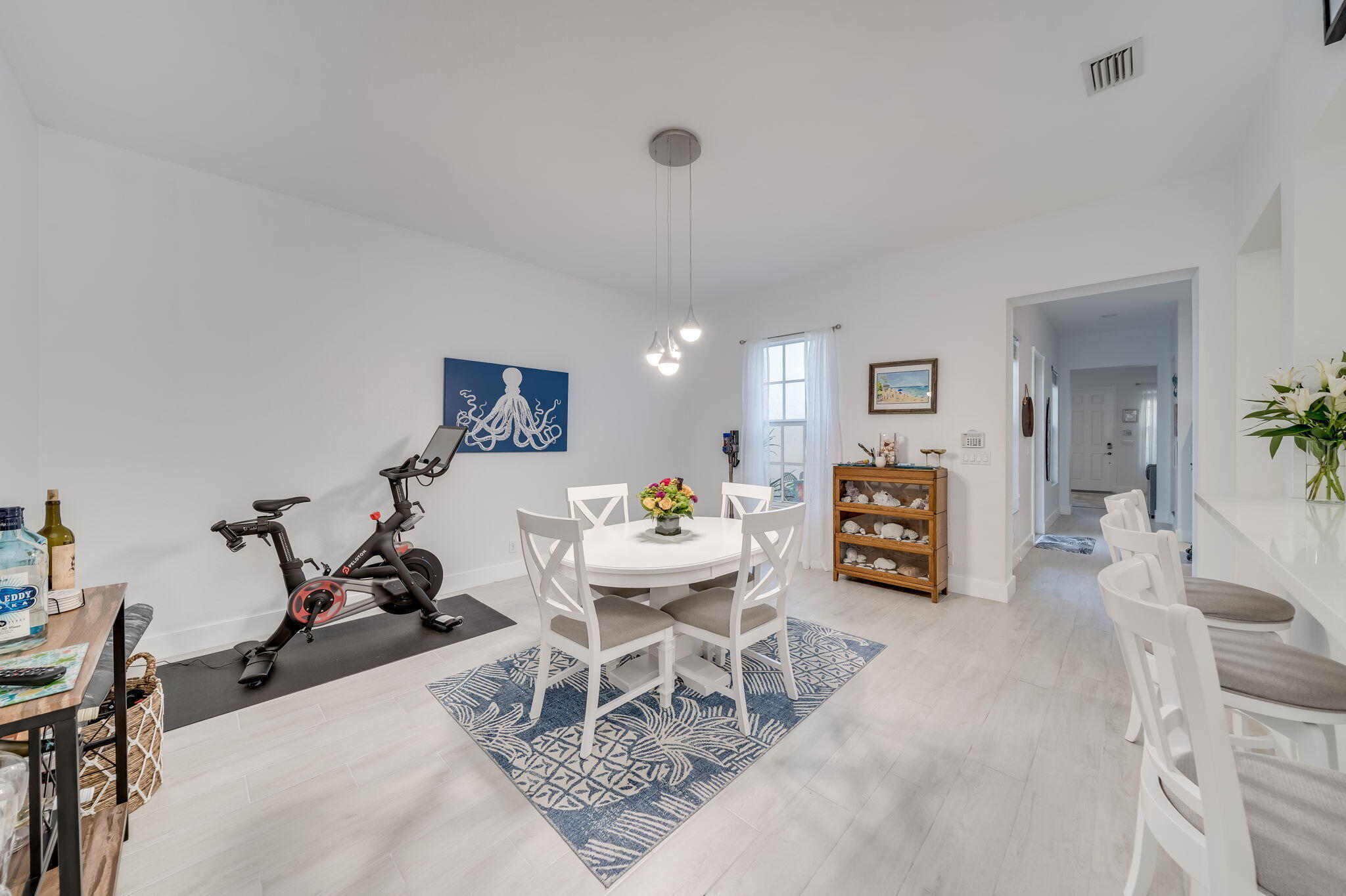 8335 NW 7TH Terrace