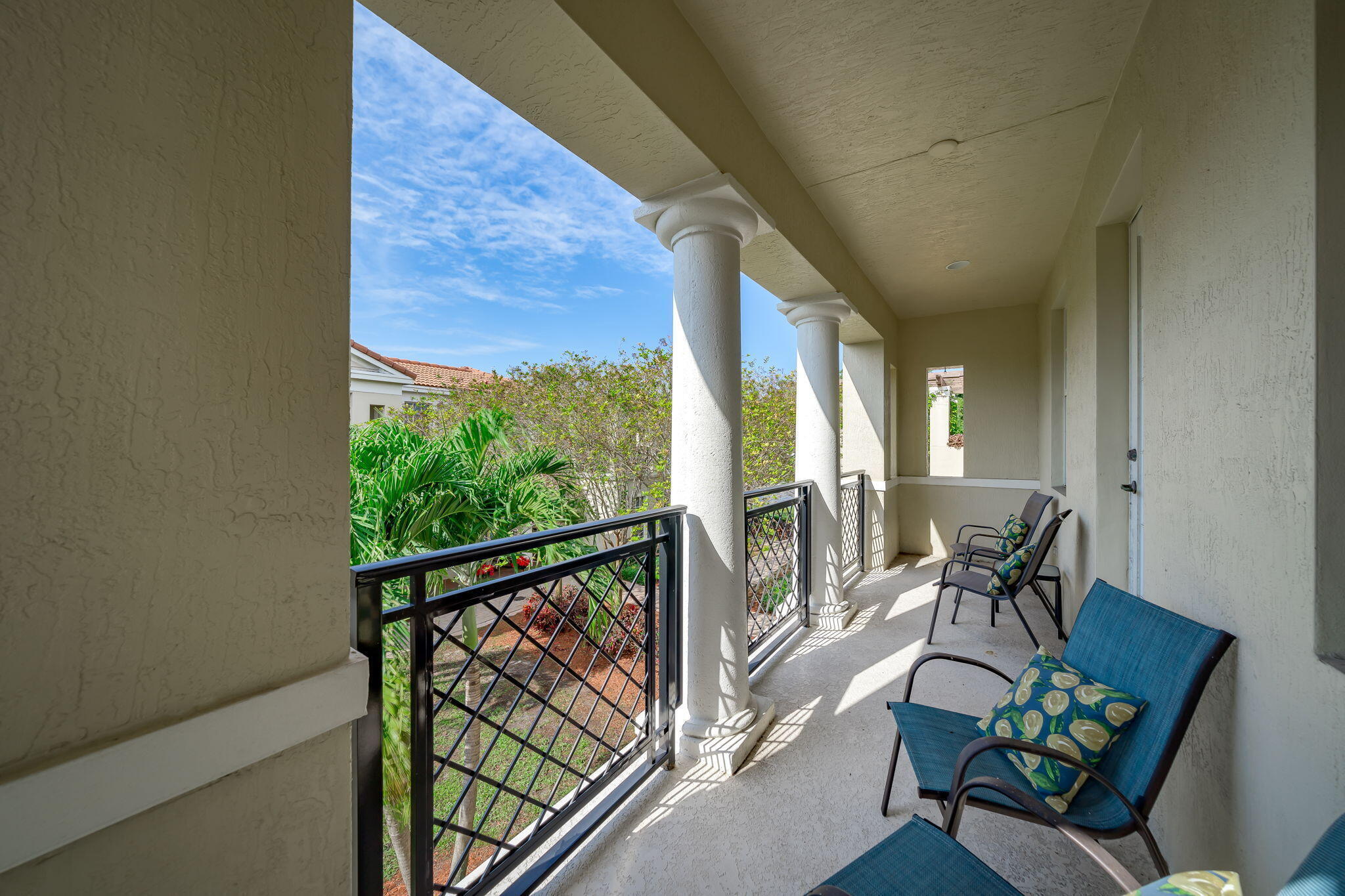 8335 NW 7TH Terrace