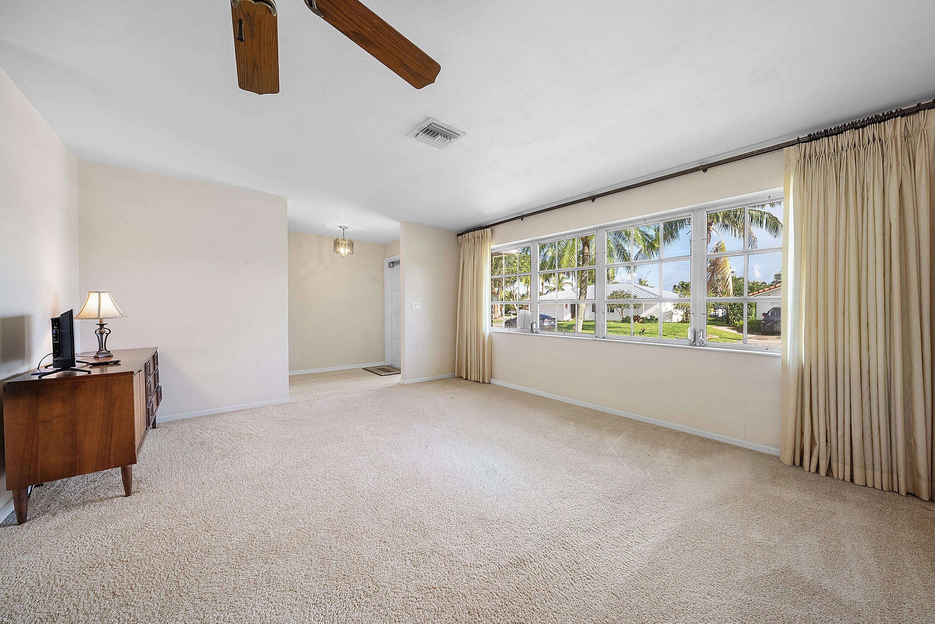 1060 NW 9th Street