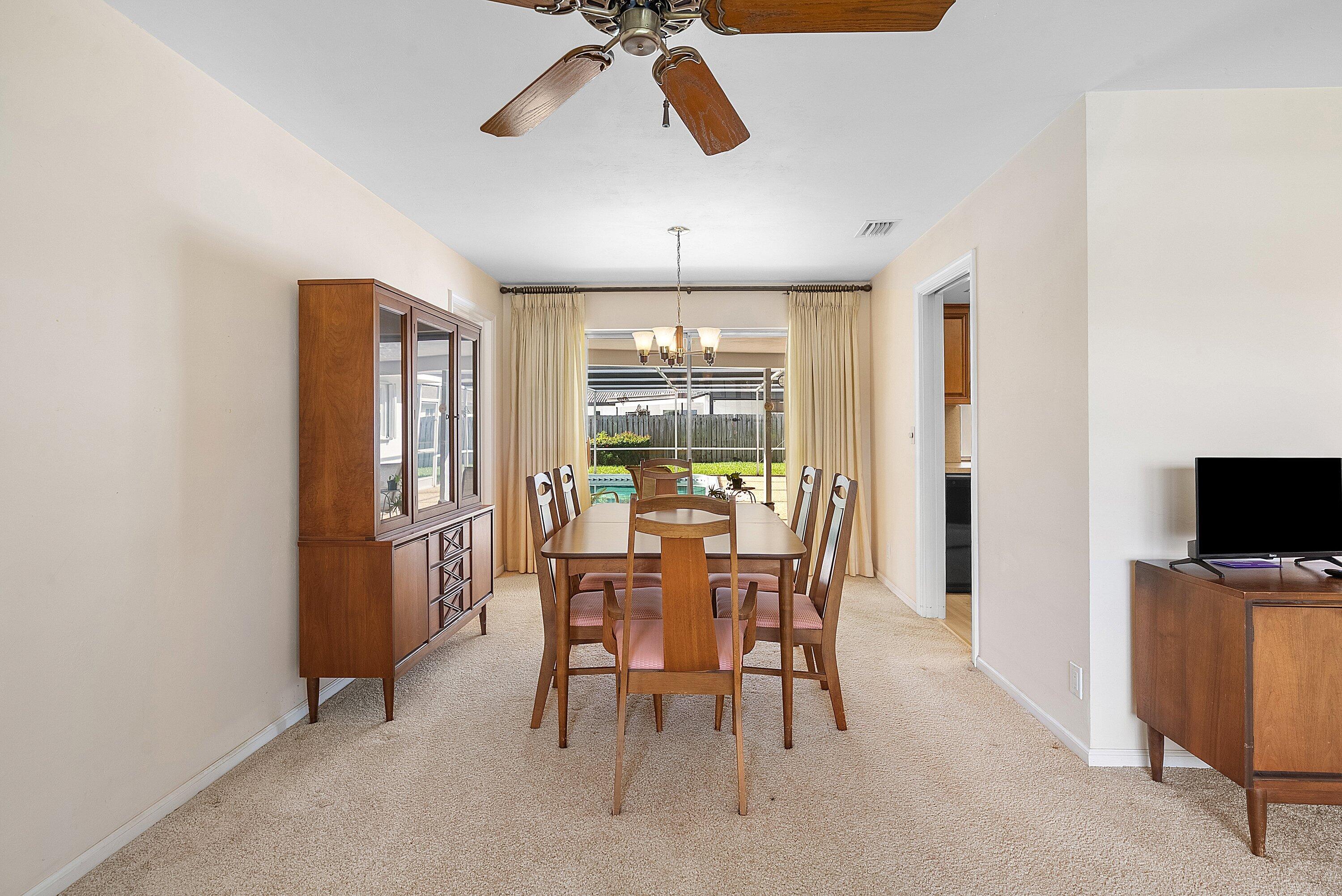 1060 NW 9th Street