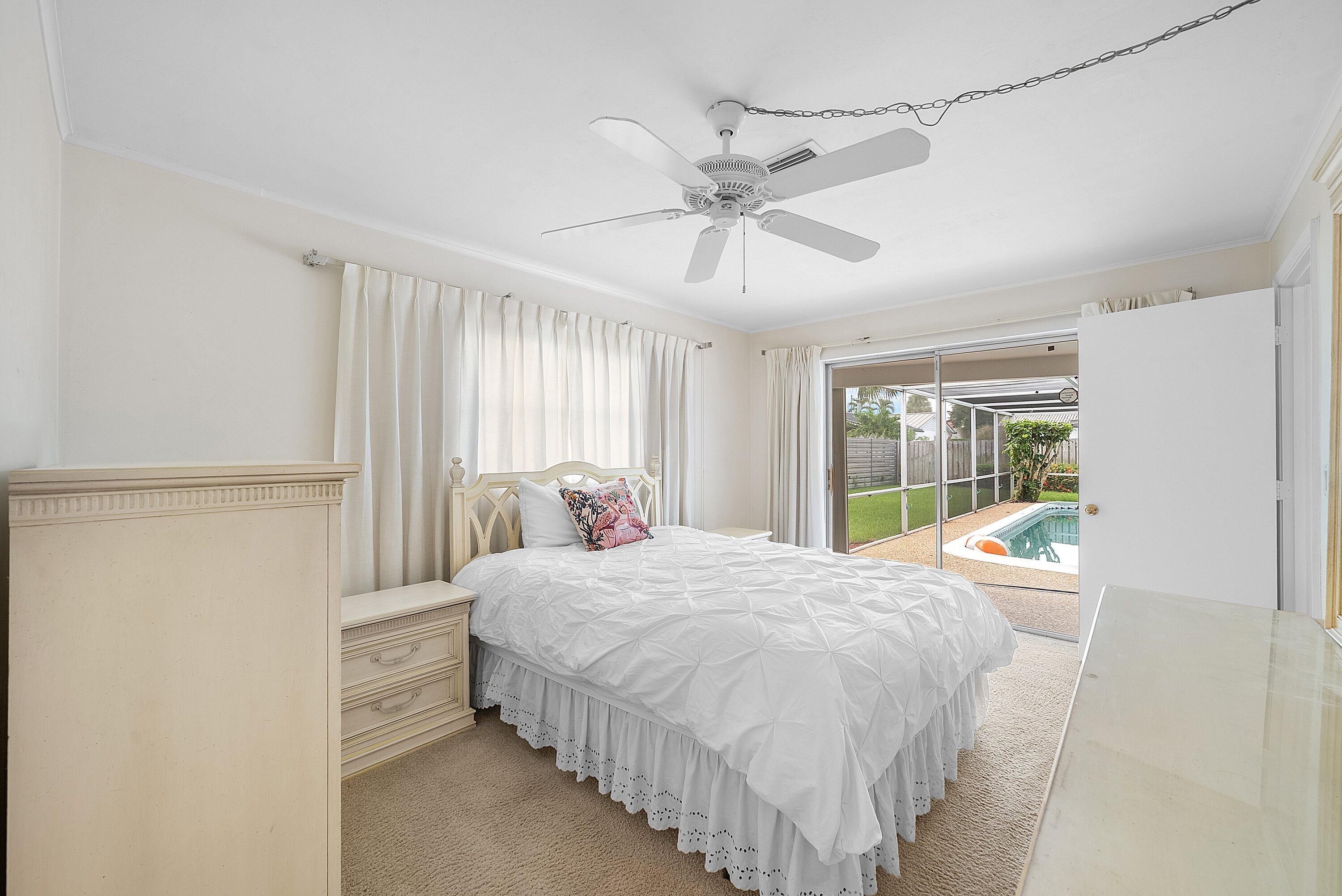 1060 NW 9th Street