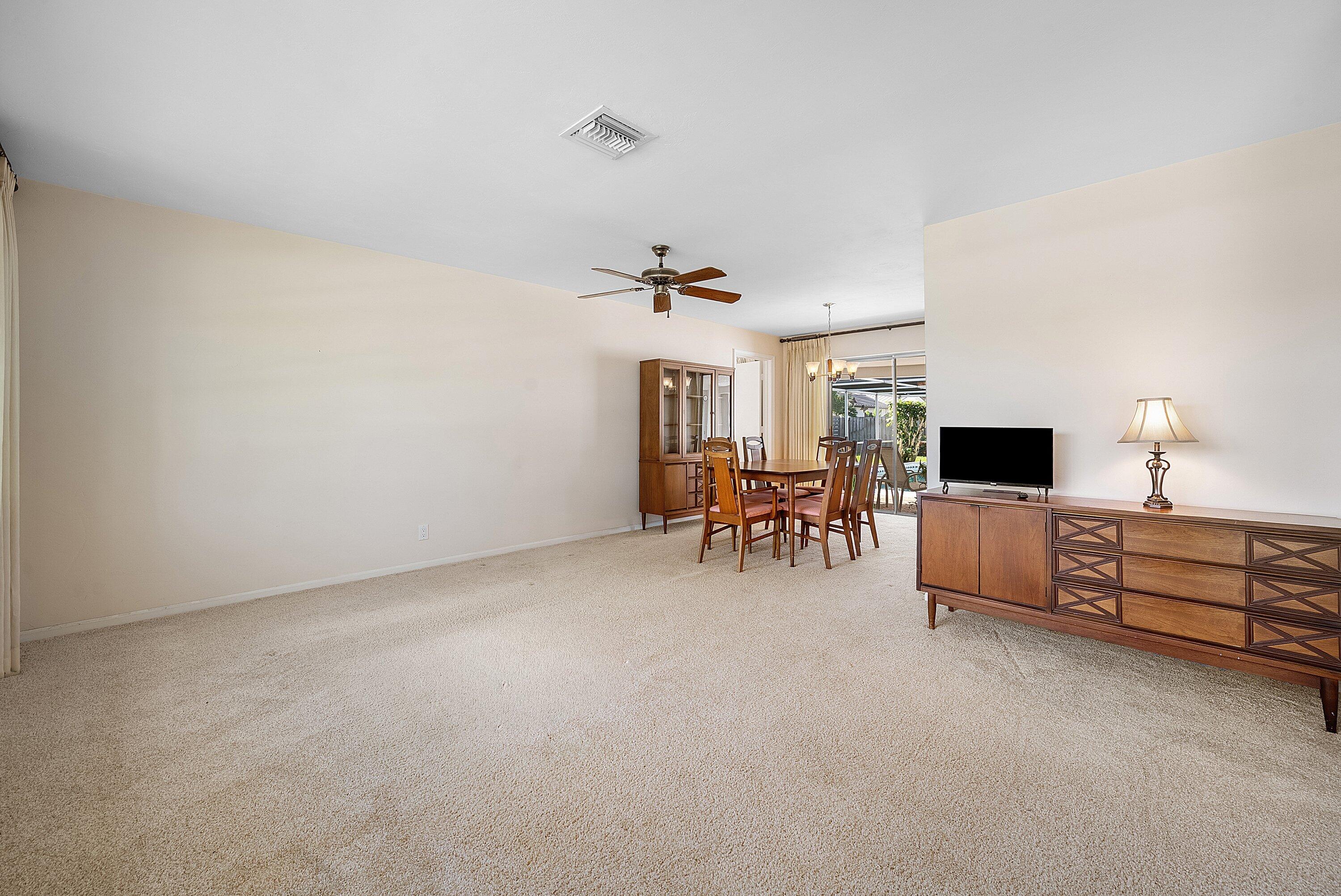 1060 NW 9th Street