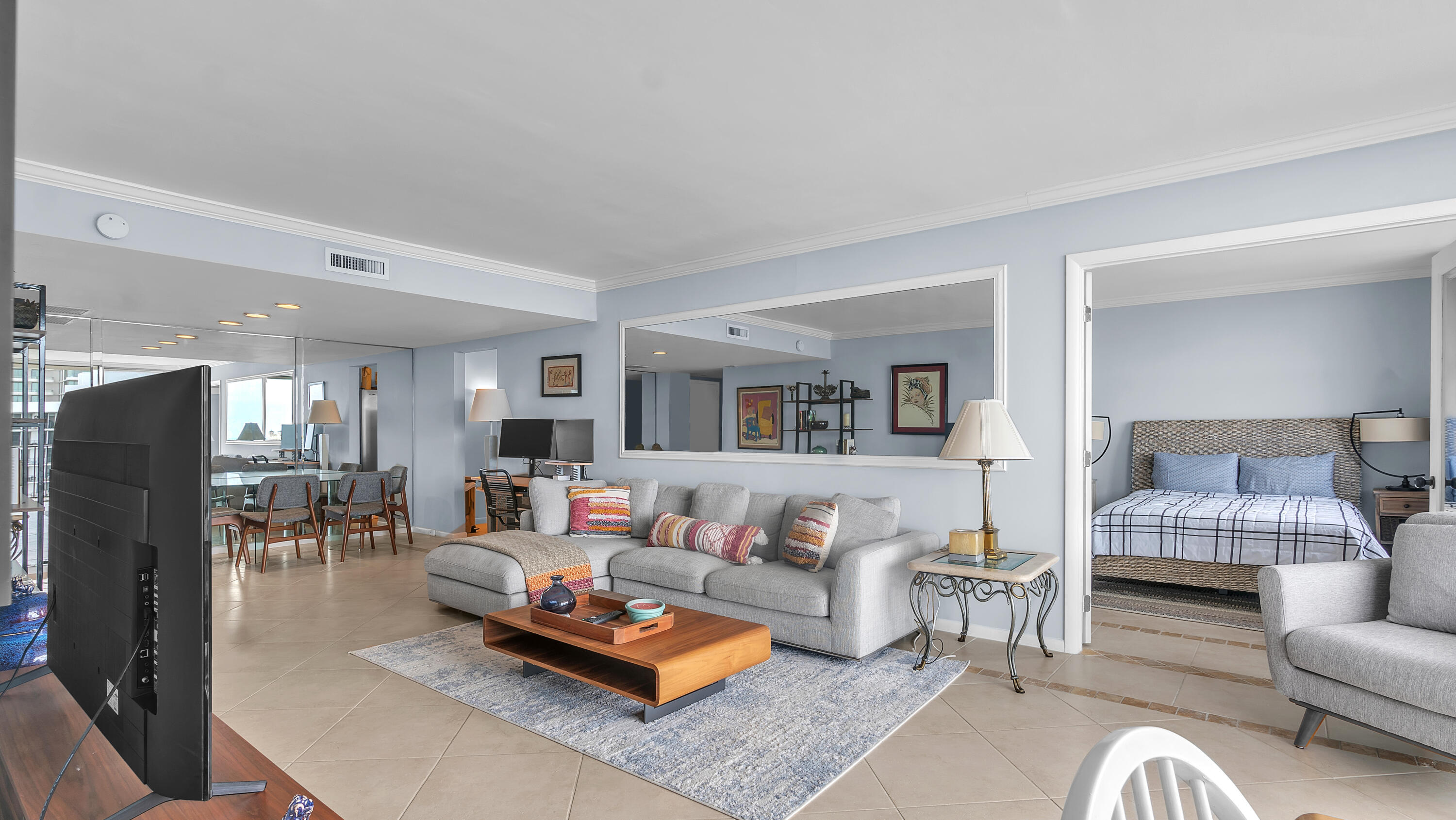 1801 S FLAGLER Drive 1804