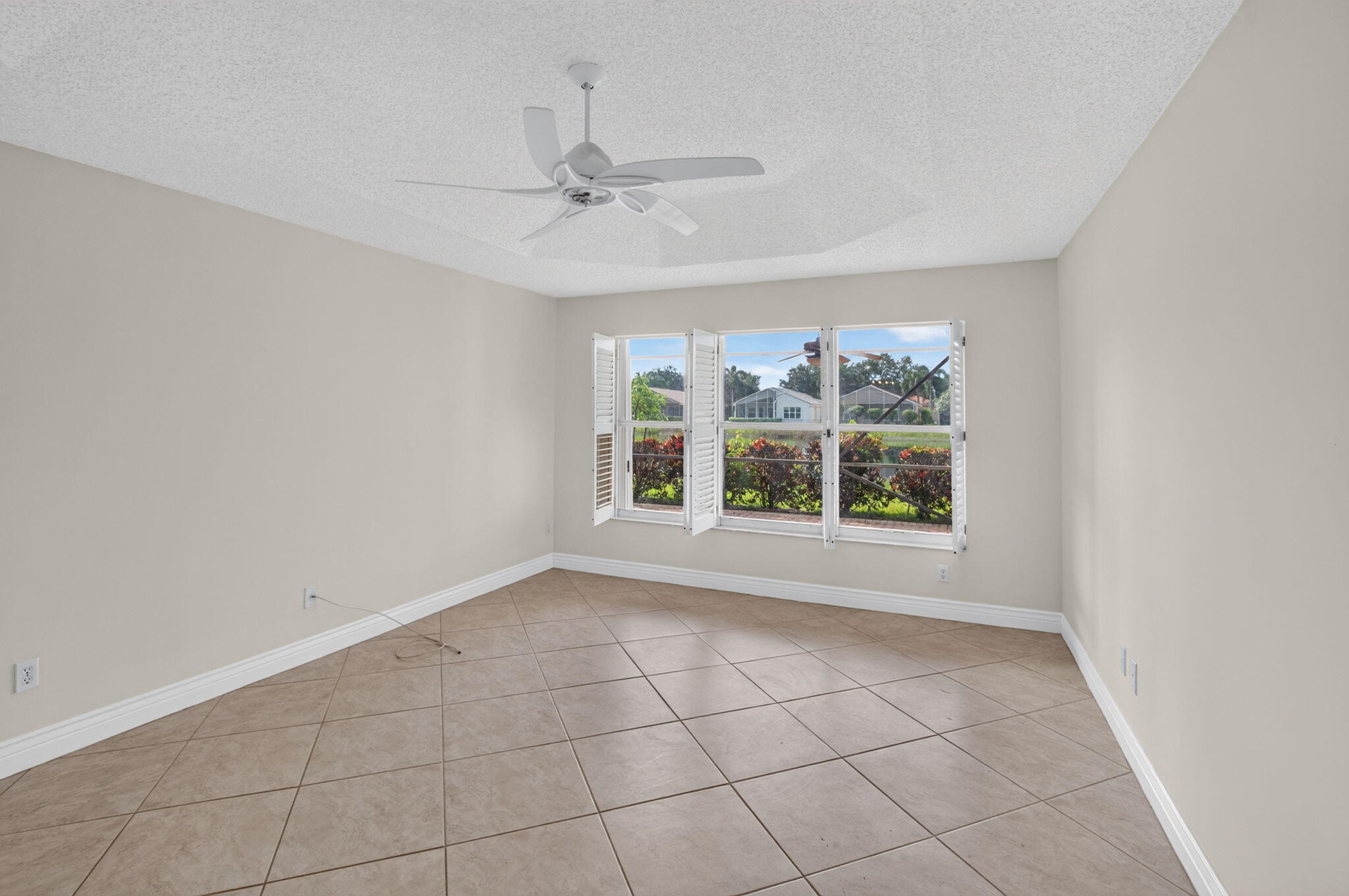 7402 Kea Lani Drive