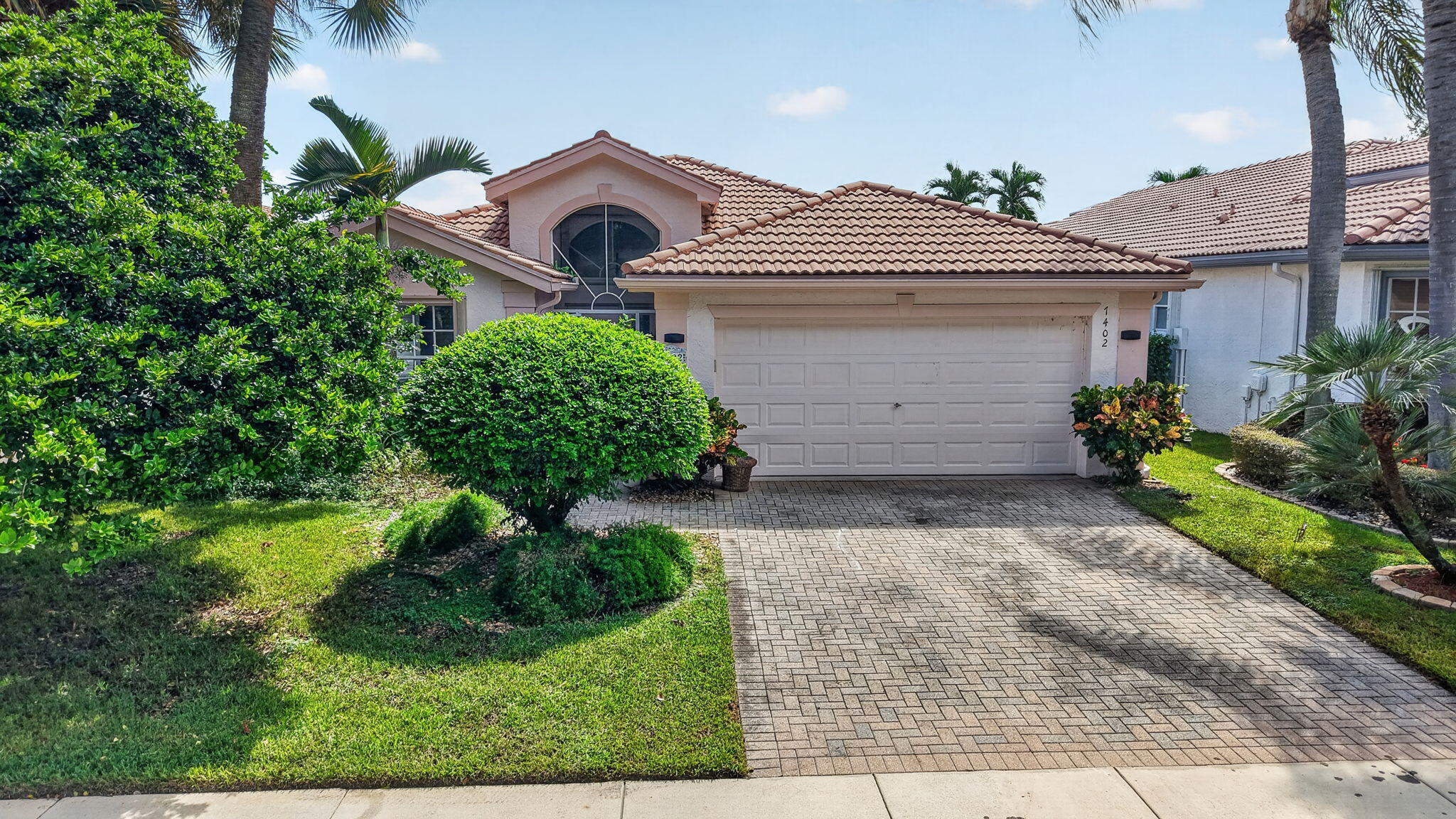 7402 Kea Lani Drive