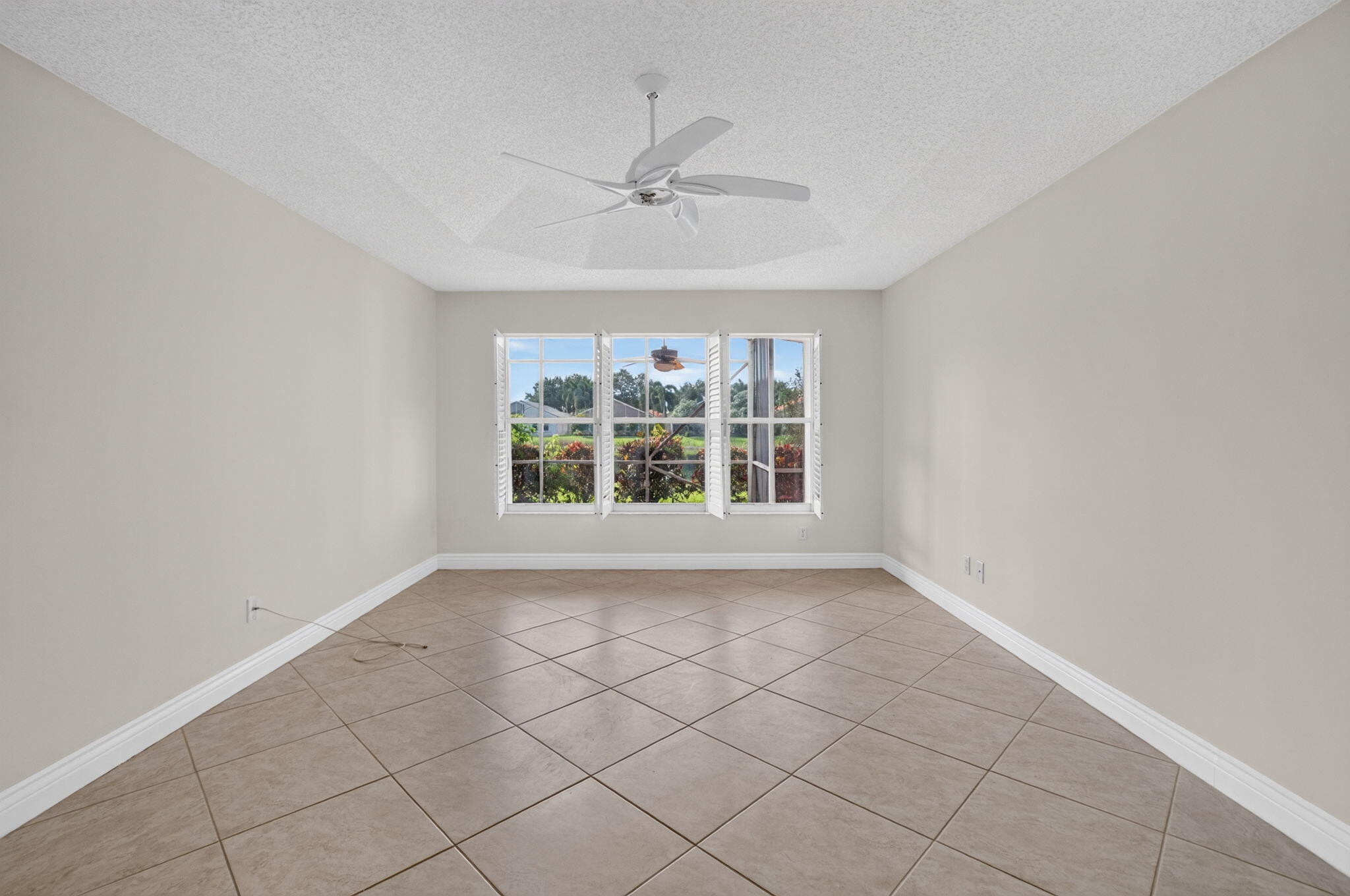 7402 Kea Lani Drive