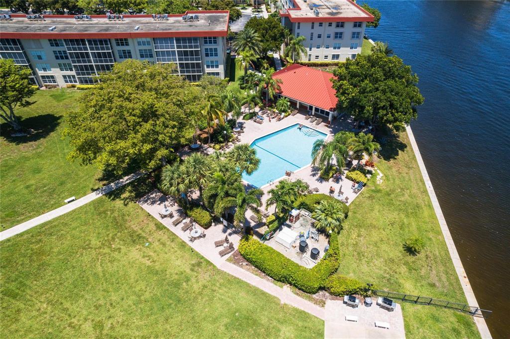 3150 NE 48TH Court 410