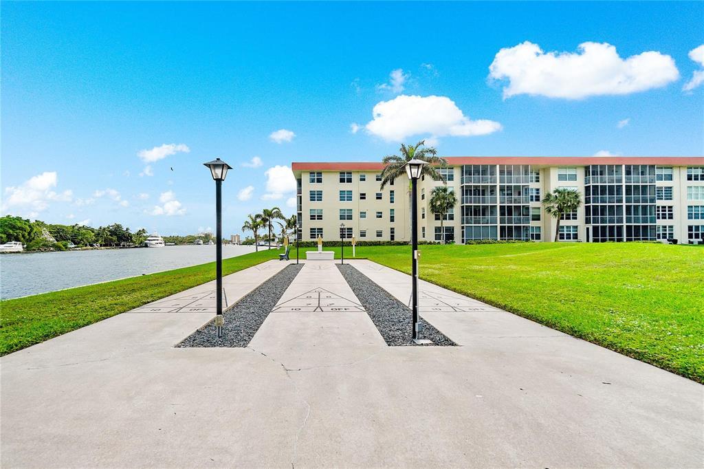 3150 NE 48TH Court 410