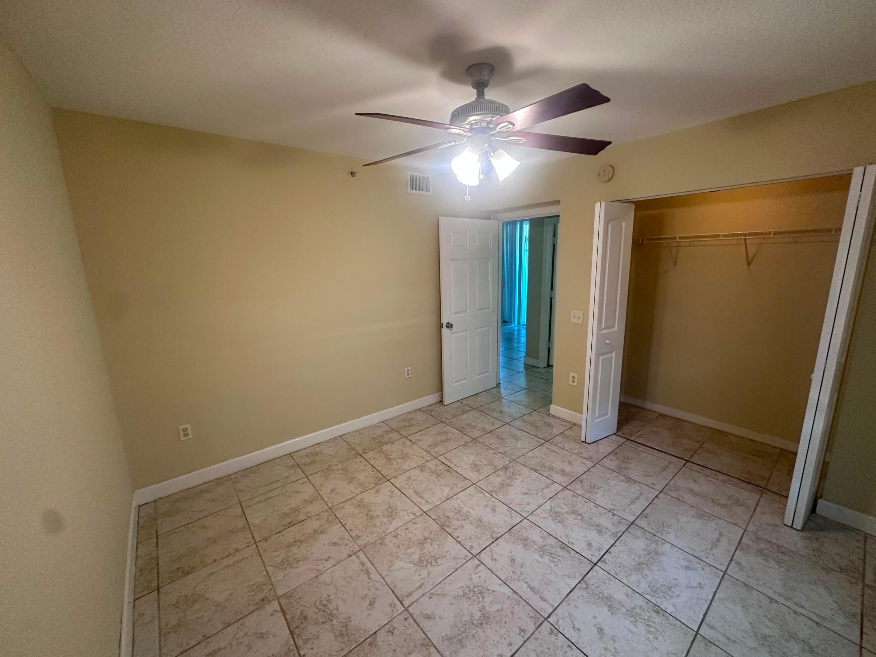 201 Villa Circle 201