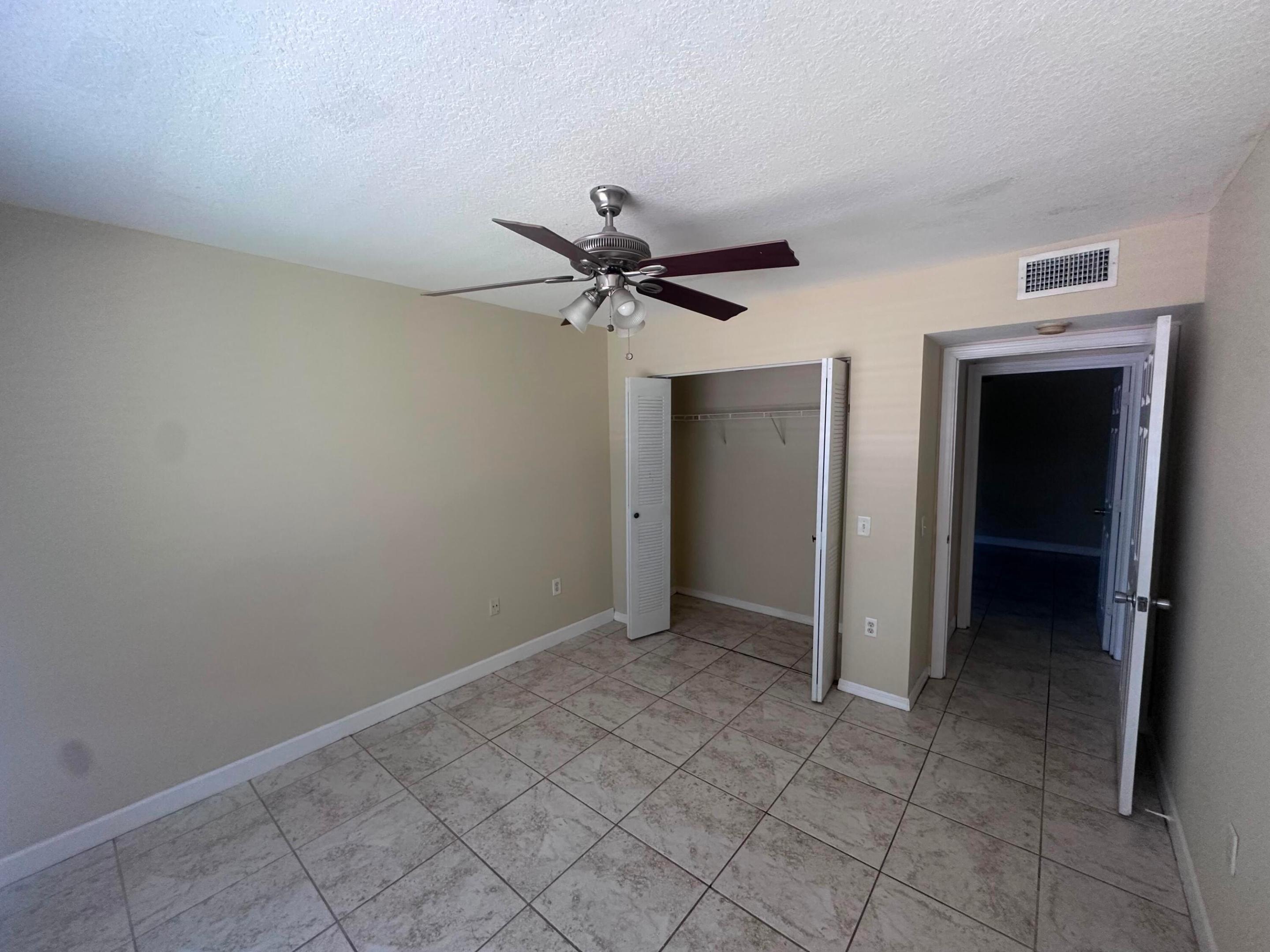201 Villa Circle 201