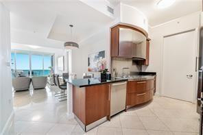 18101 COLLINS Avenue 1604